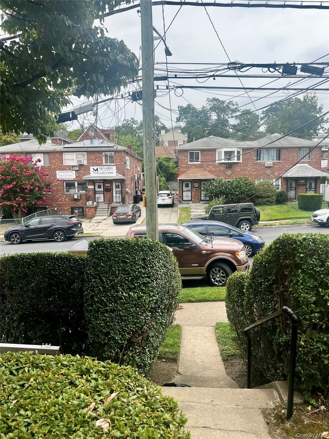 3922 Dyre Avenue, Unit 2 photo 2