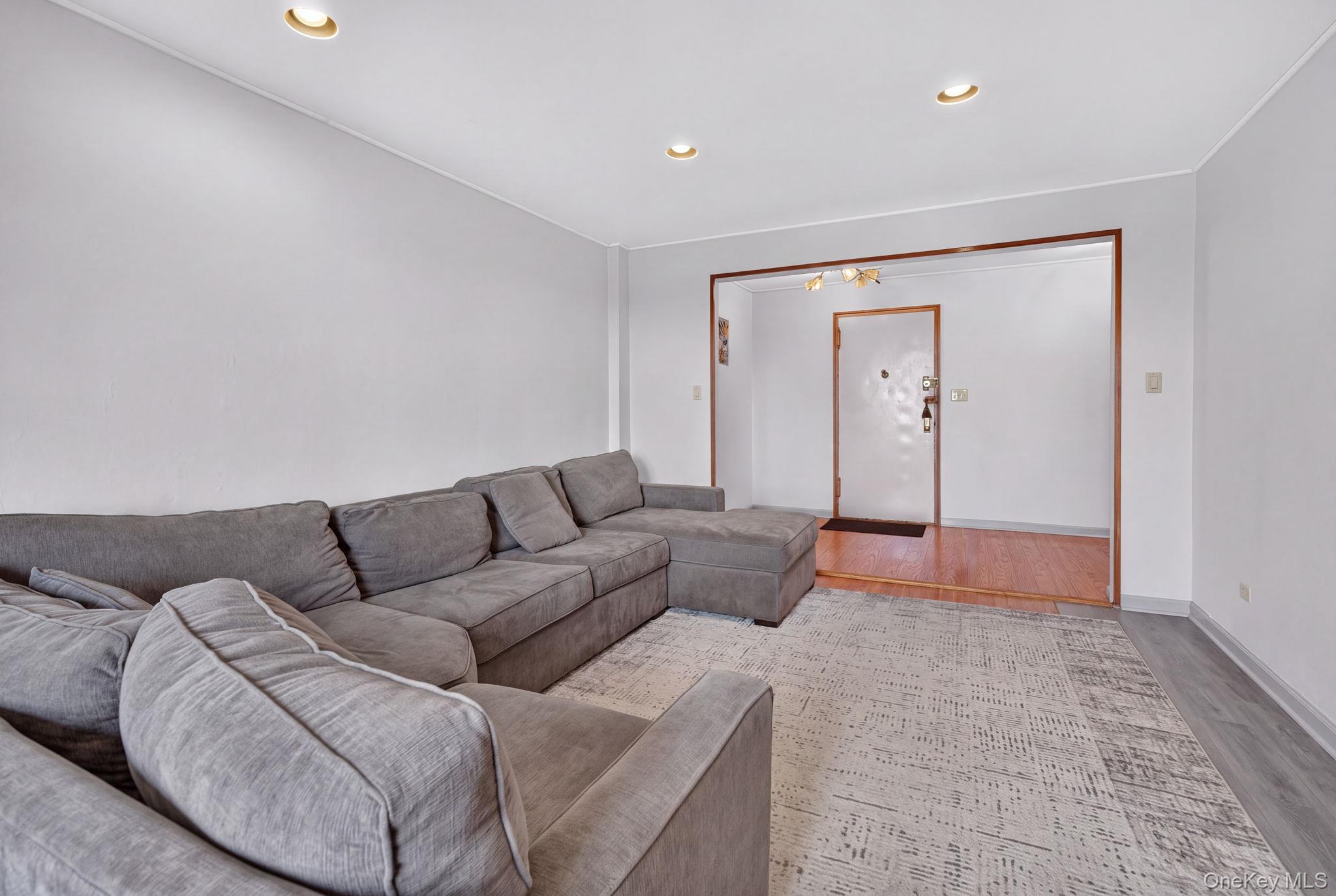 2475 E 11th Street, Unit 5K photo 5