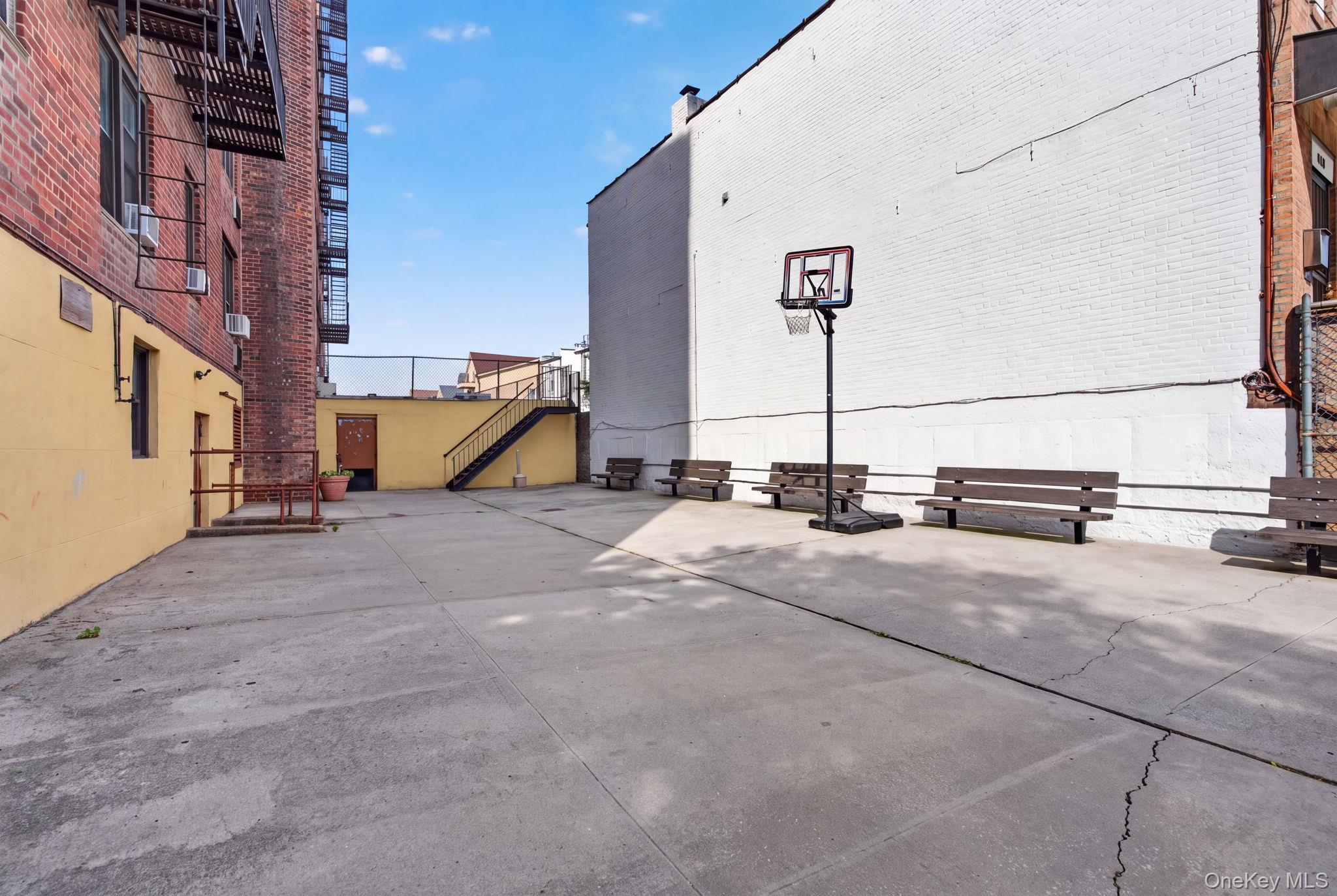 2475 E 11th Street, Unit 5K photo 19