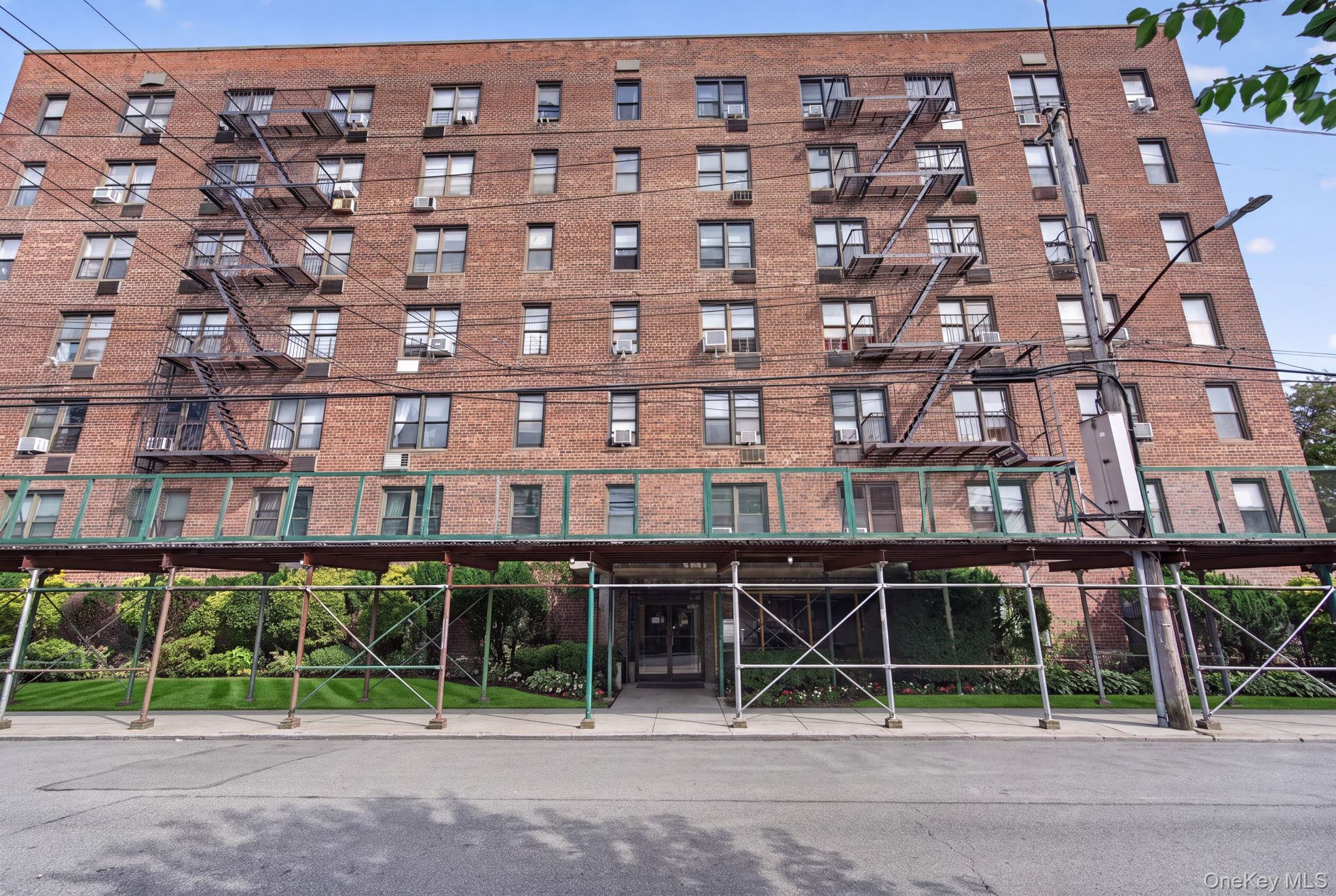 2475 E 11th Street, Unit 5K