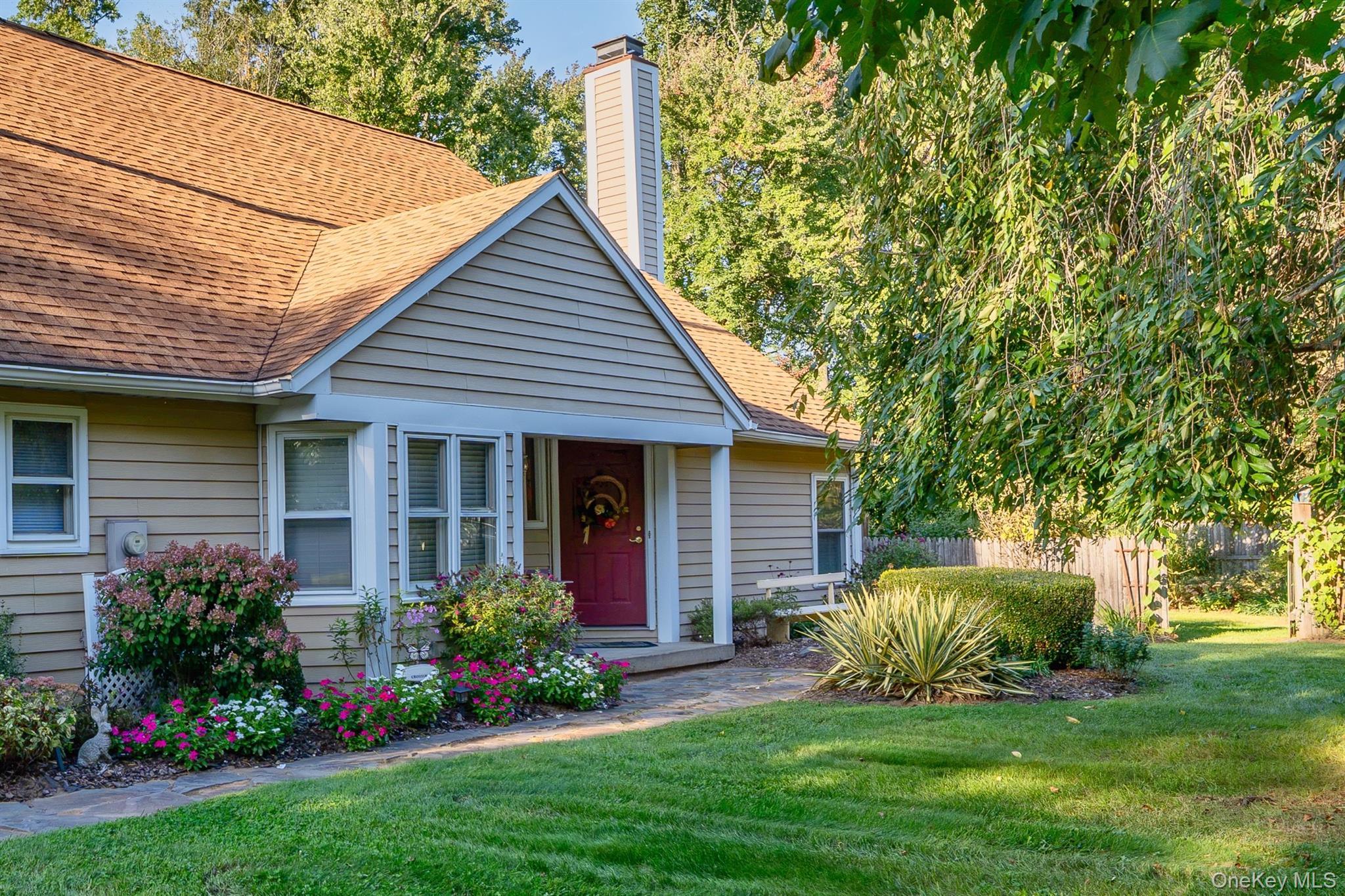 1 Cottonwood Circle – For Sale photo 2