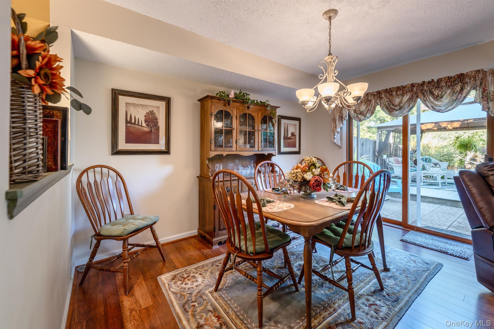 1 Cottonwood Circle – For Sale photo 9
