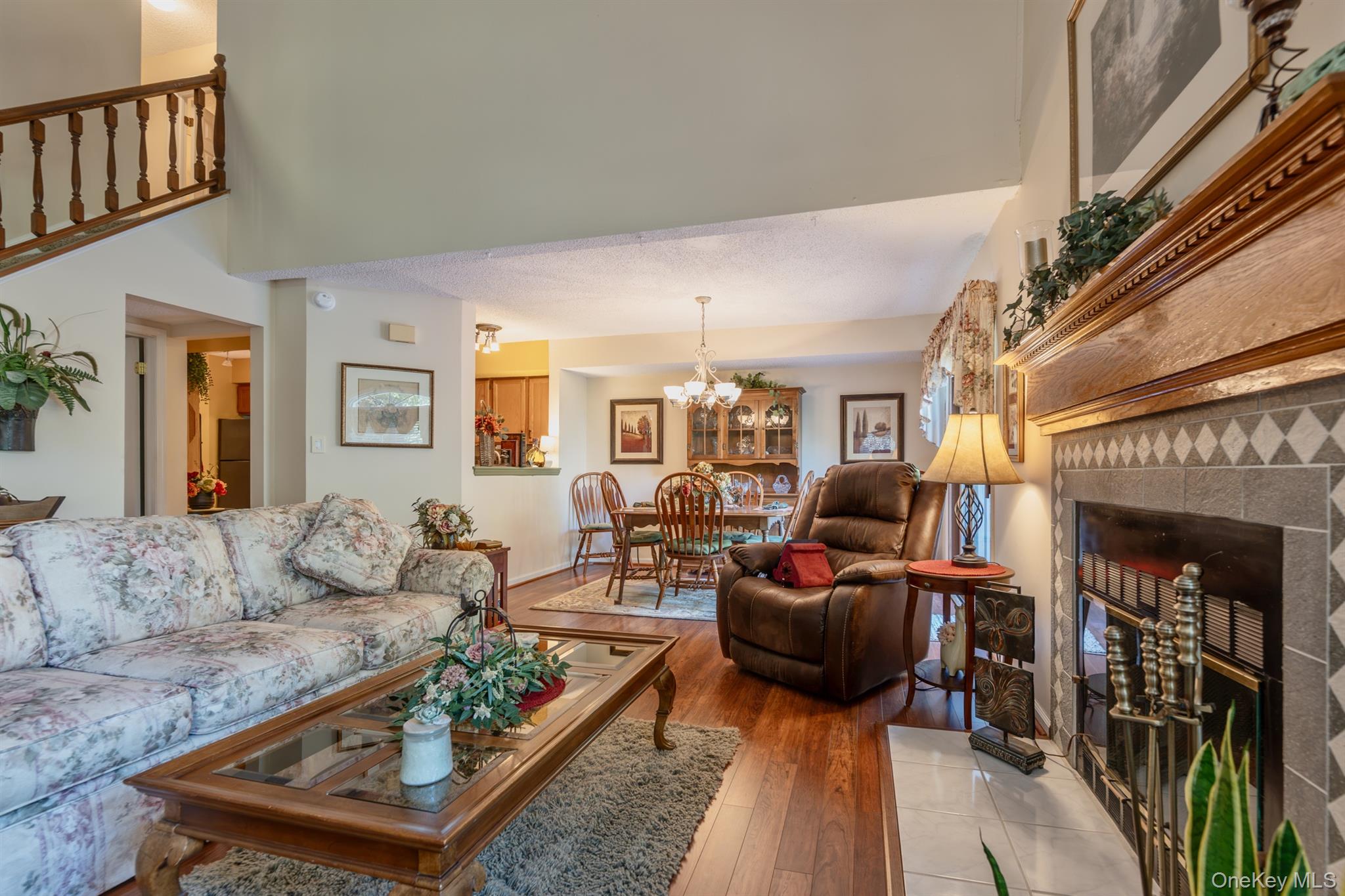 1 Cottonwood Circle – For Sale photo 5