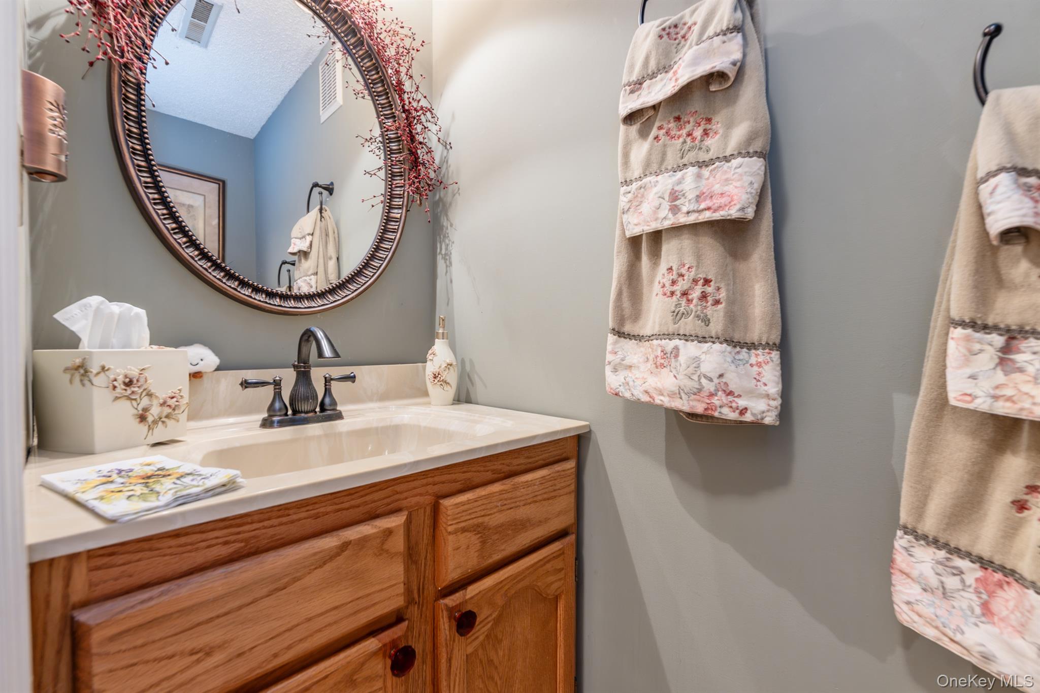1 Cottonwood Circle – For Sale photo 17