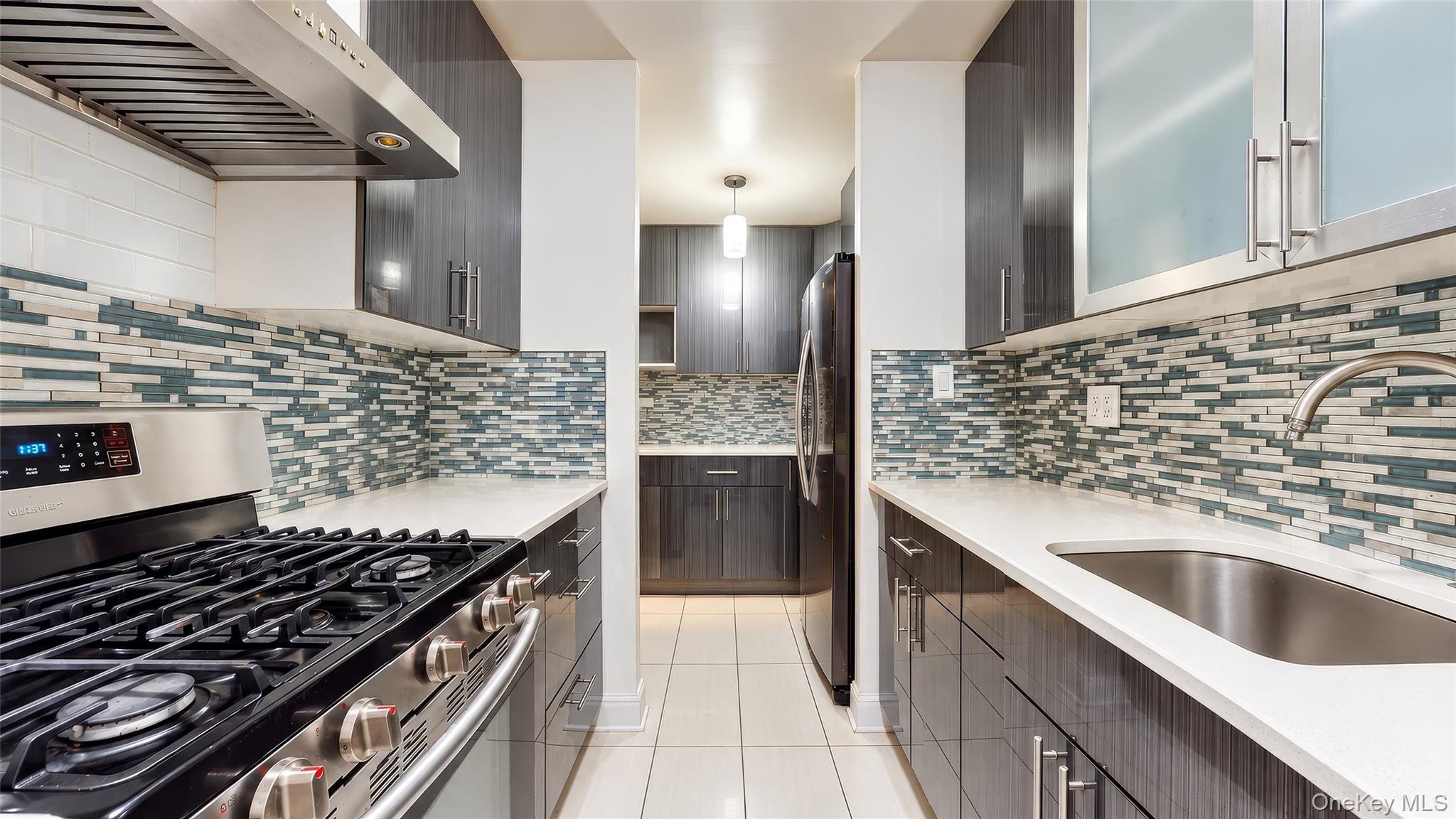 85-15 Main Street, Unit 10G photo 13