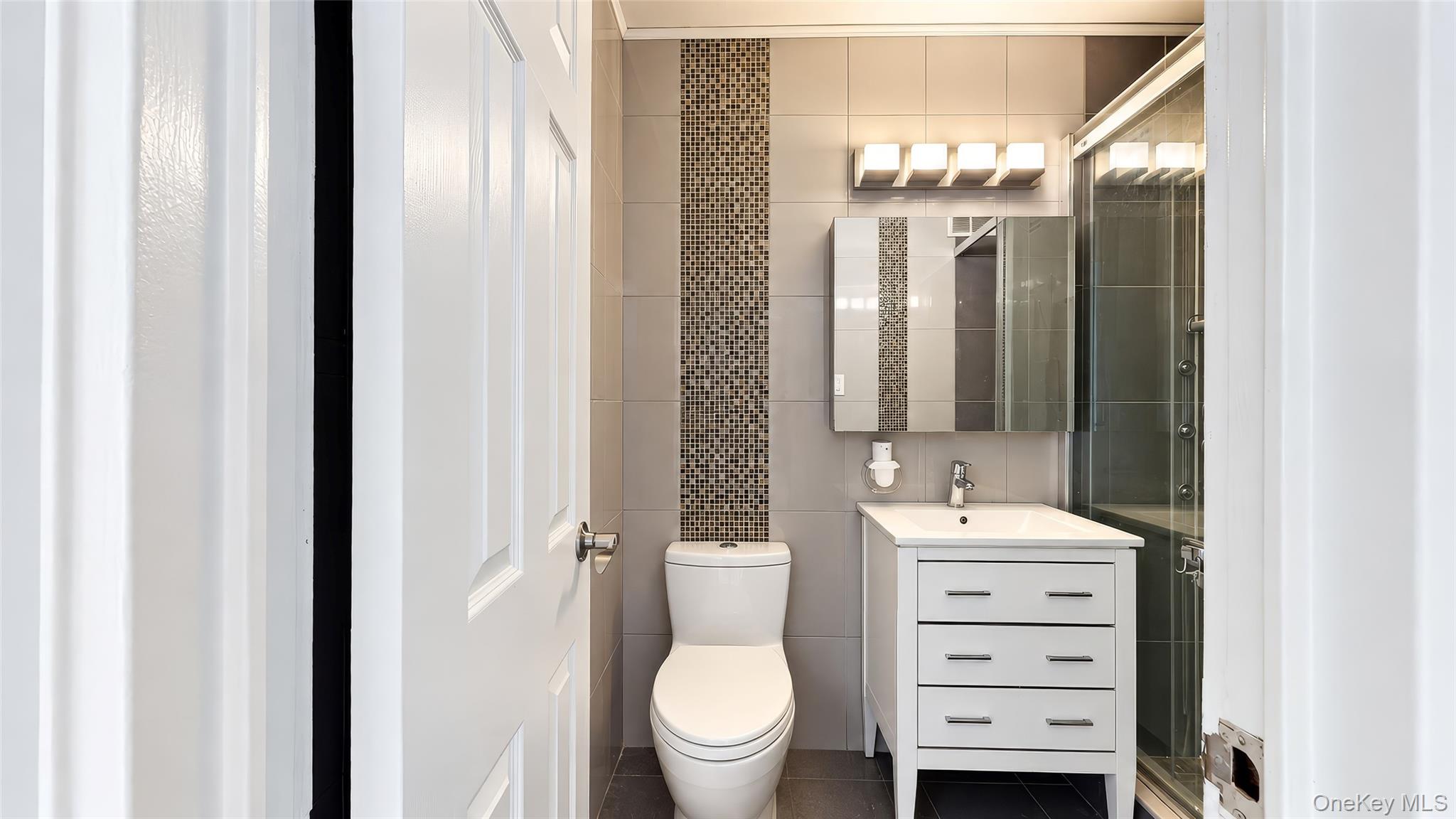 85-15 Main Street, Unit 10G photo 17
