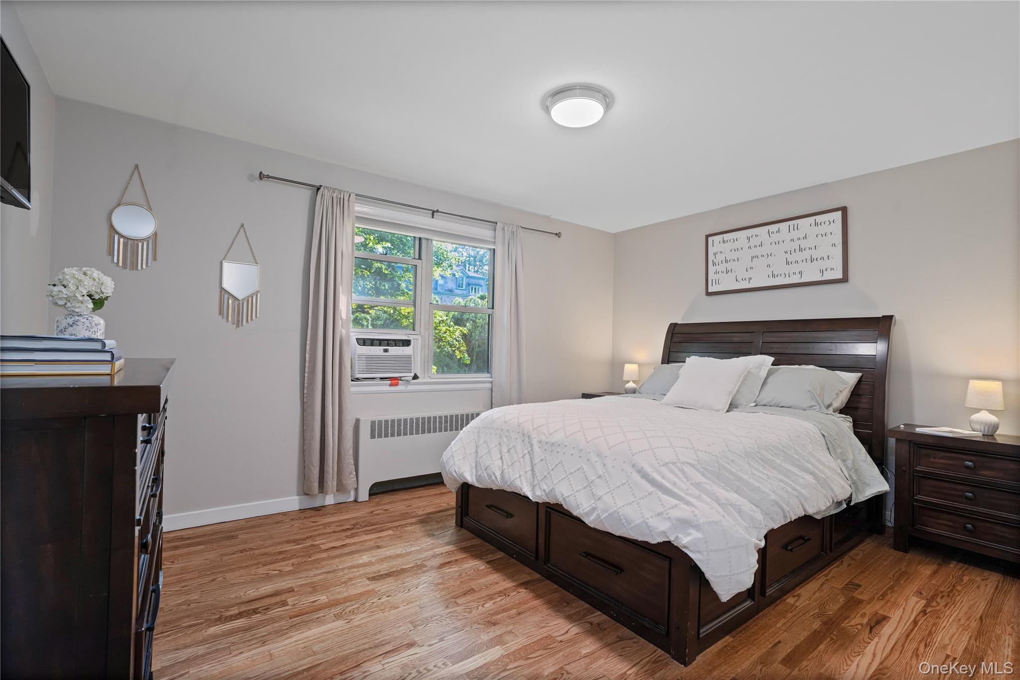 135 S Buckhout Street, Unit 135 photo 18