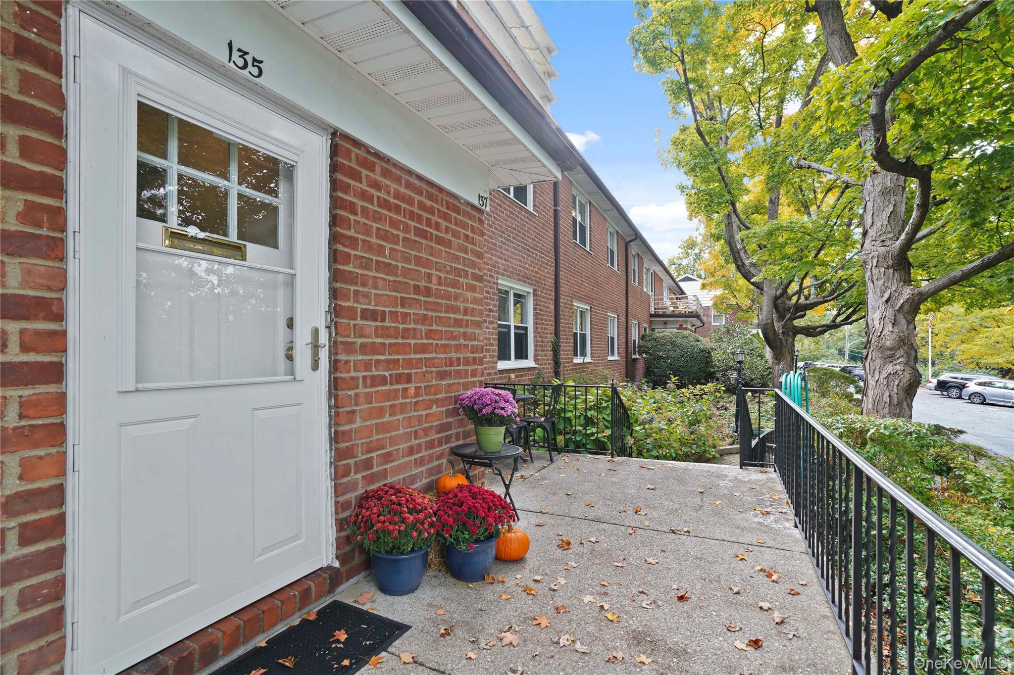 135 S Buckhout Street, Unit 135