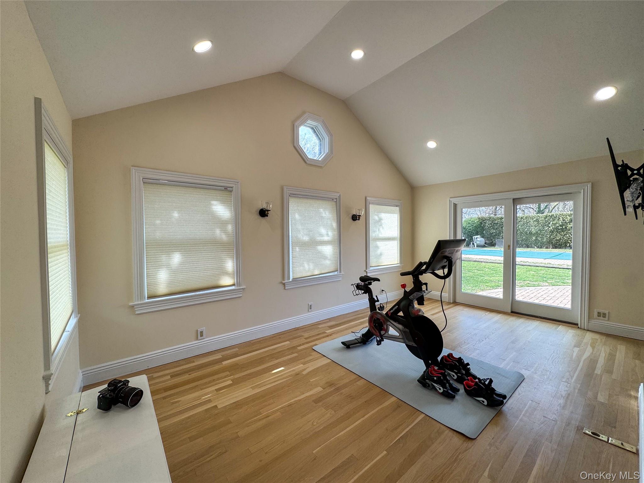 10 Wolfle Street – For Rent photo 9
