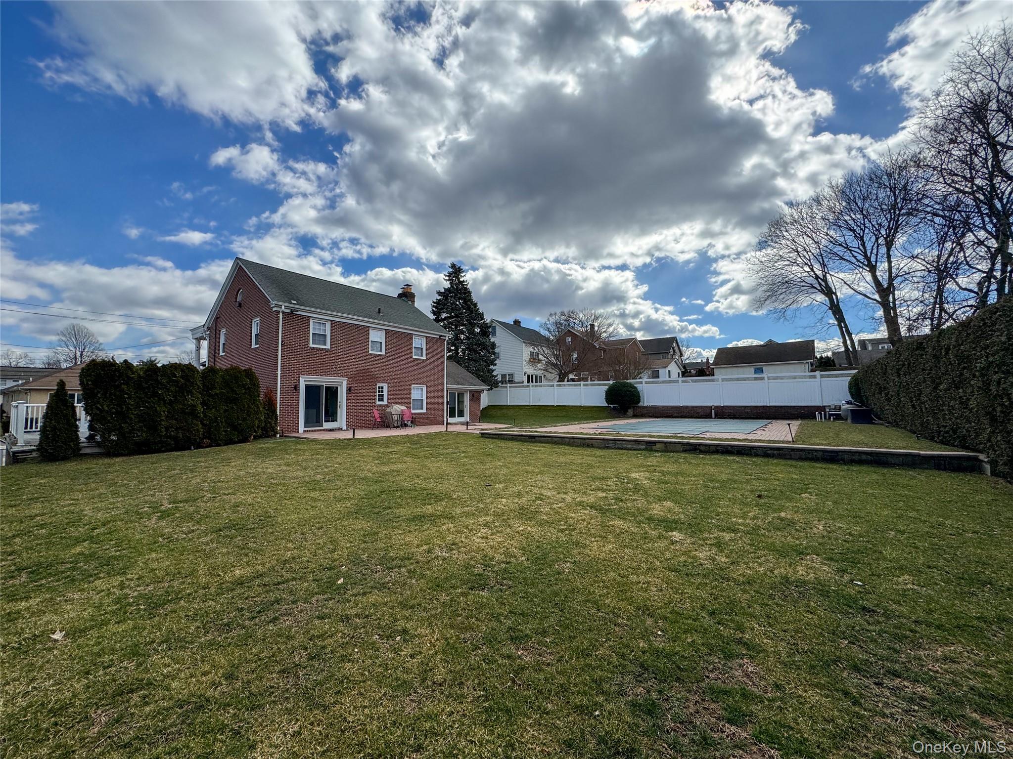 10 Wolfle Street – For Rent photo 22