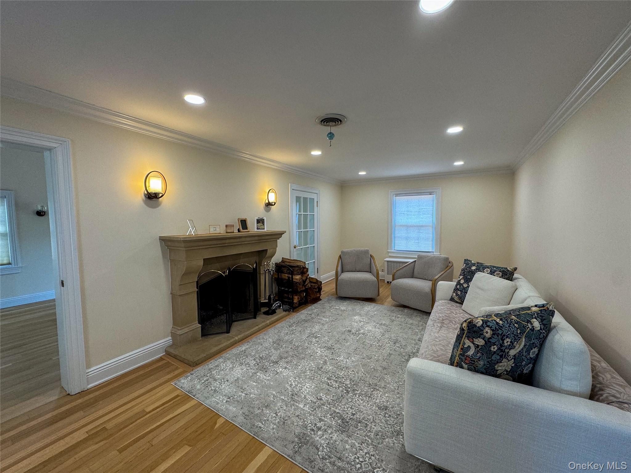 10 Wolfle Street – For Rent photo 4