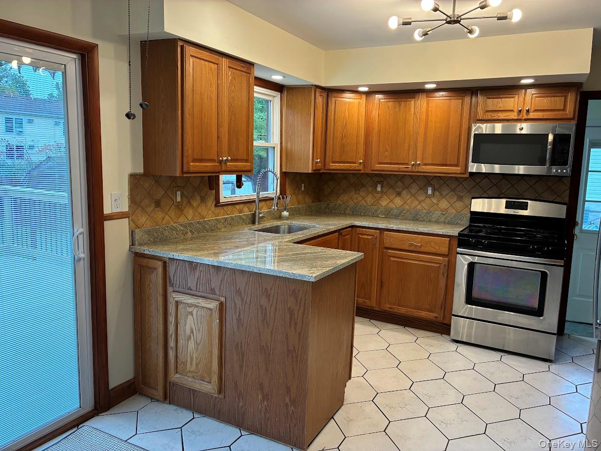 21 Willow Place – For Sale photo 5