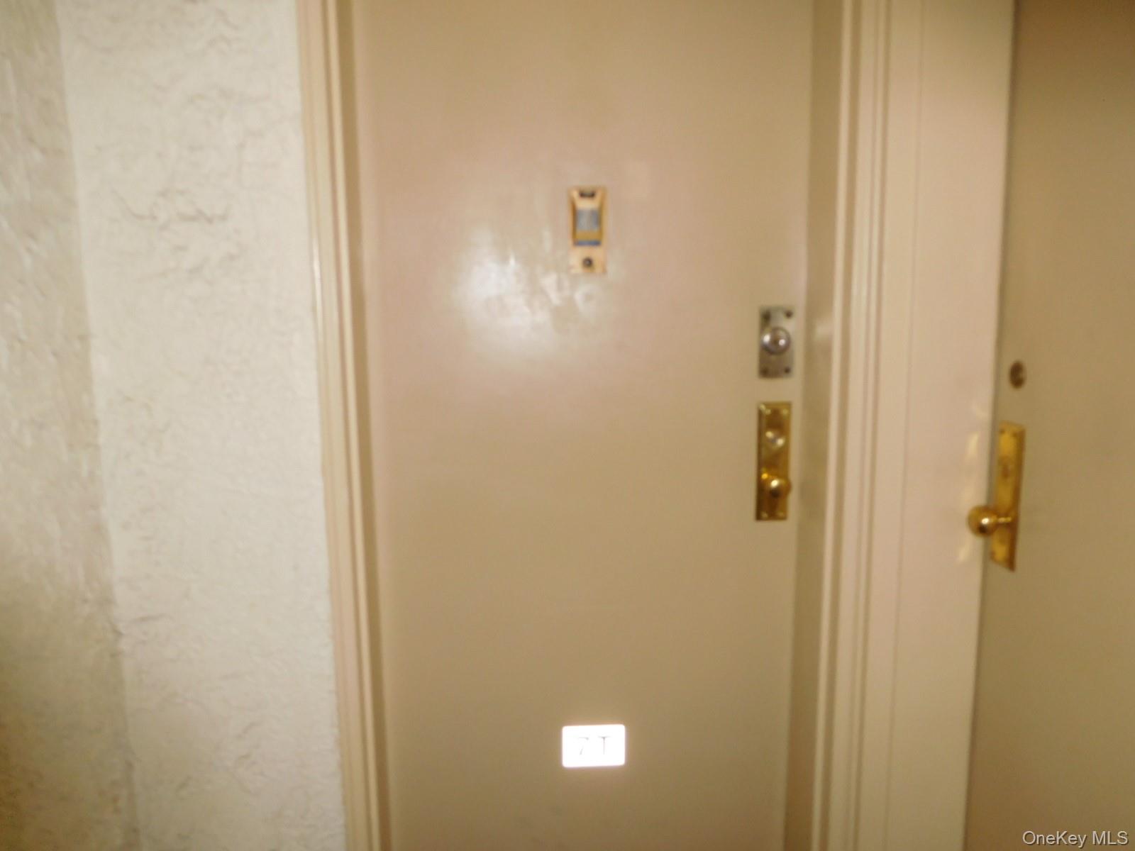2 Sadore Lane, Unit 7-T photo 9