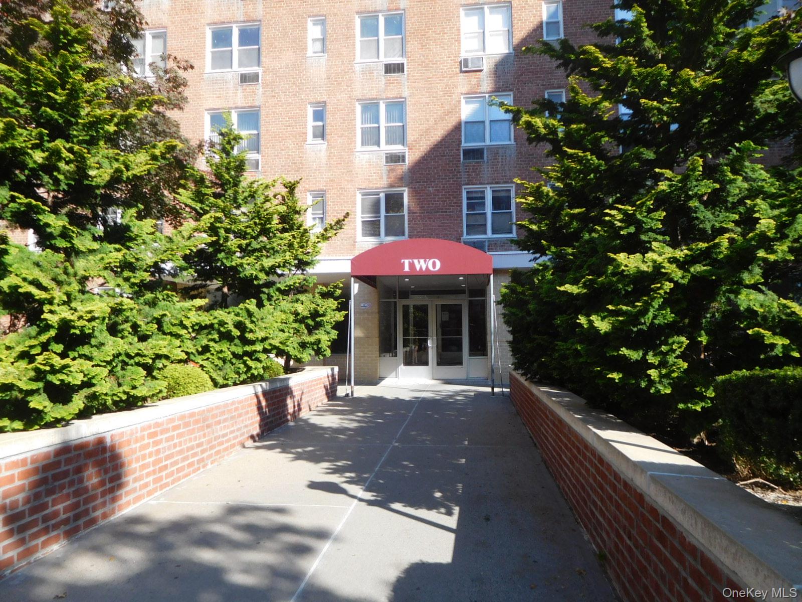 2 Sadore Lane, Unit 7-T photo 2