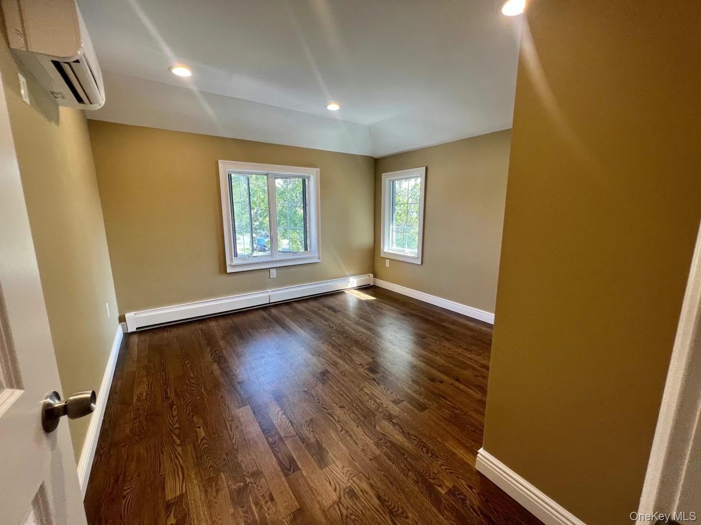 2019 154th Street – For Rent photo 6