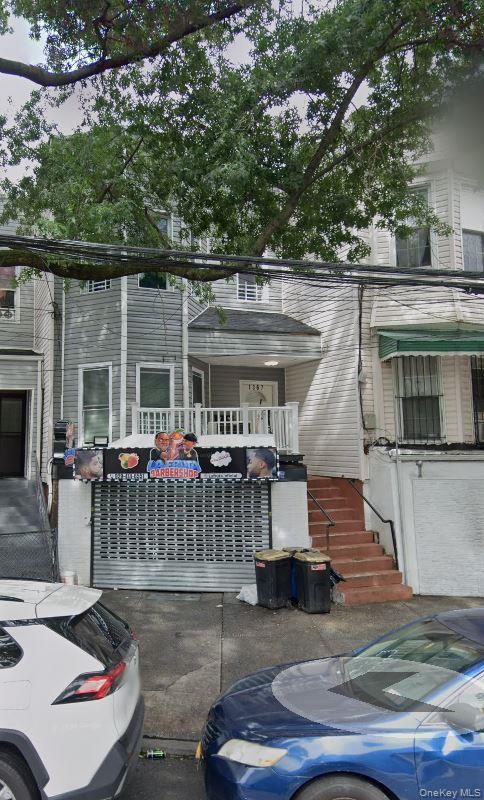 1367 Prospect Avenue – For Sale