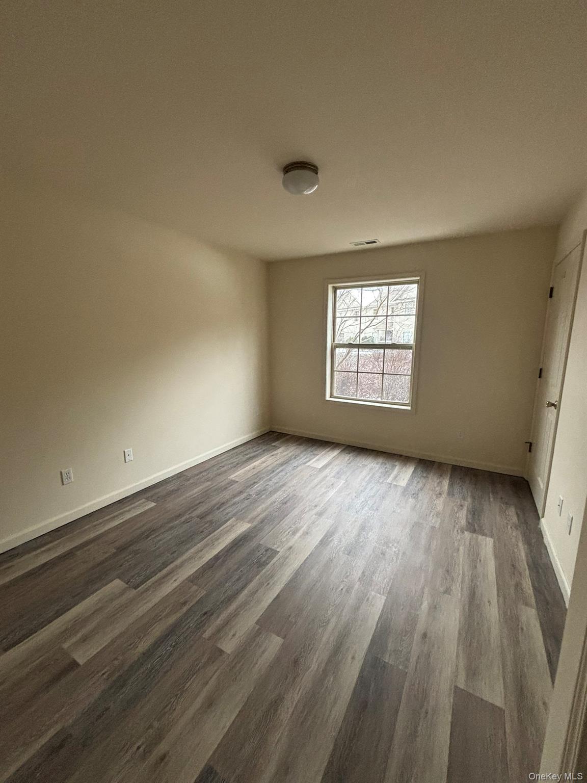 194 E Main Street, Unit 9 photo 4