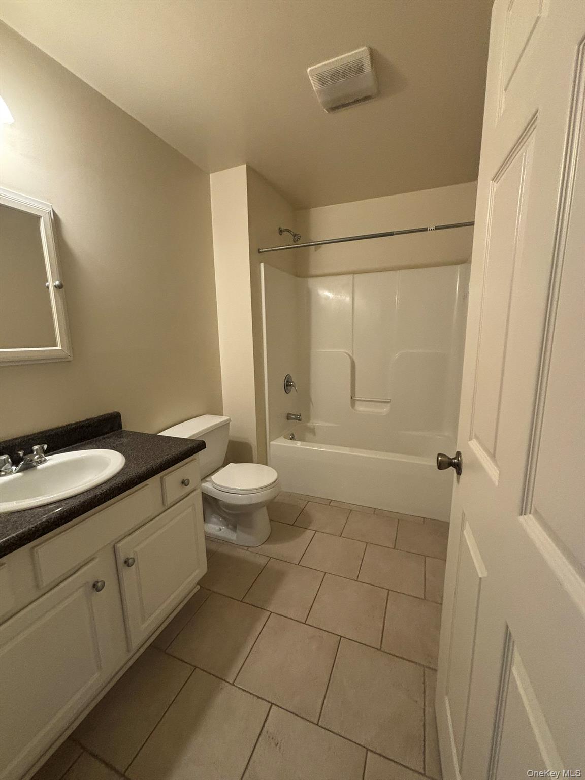 194 E Main Street, Unit 9 photo 3