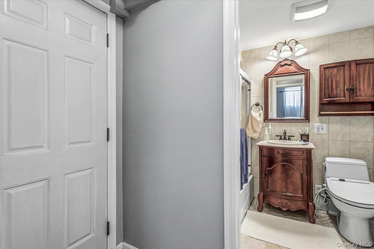 6409 Catalpa Avenue – For Sale photo 15