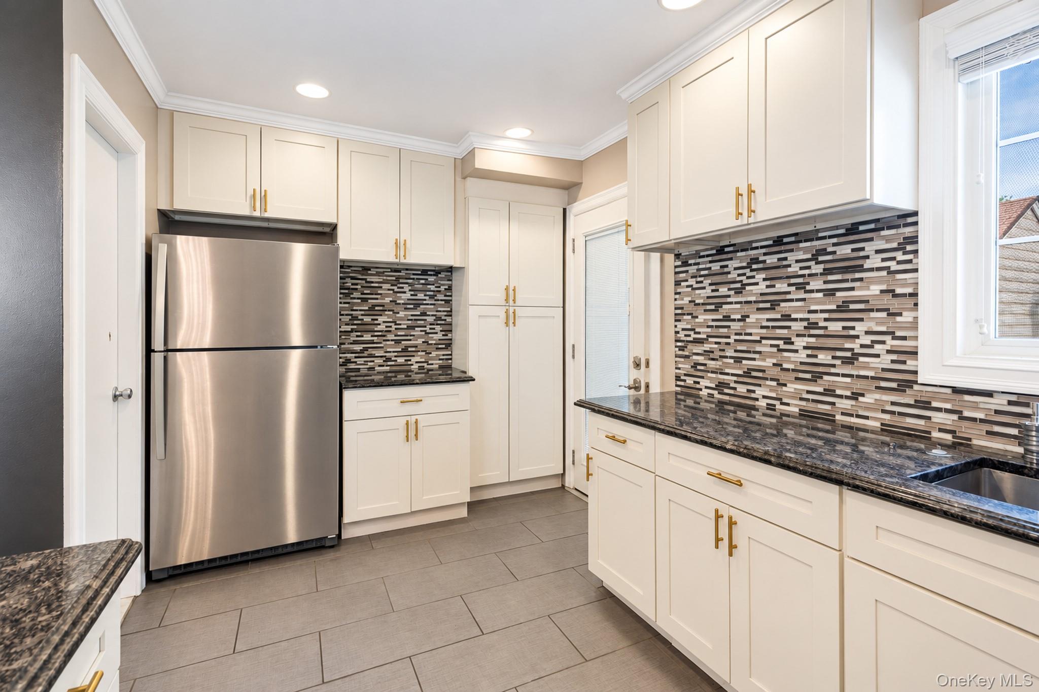 45-62 170th Street – For Sale photo 5