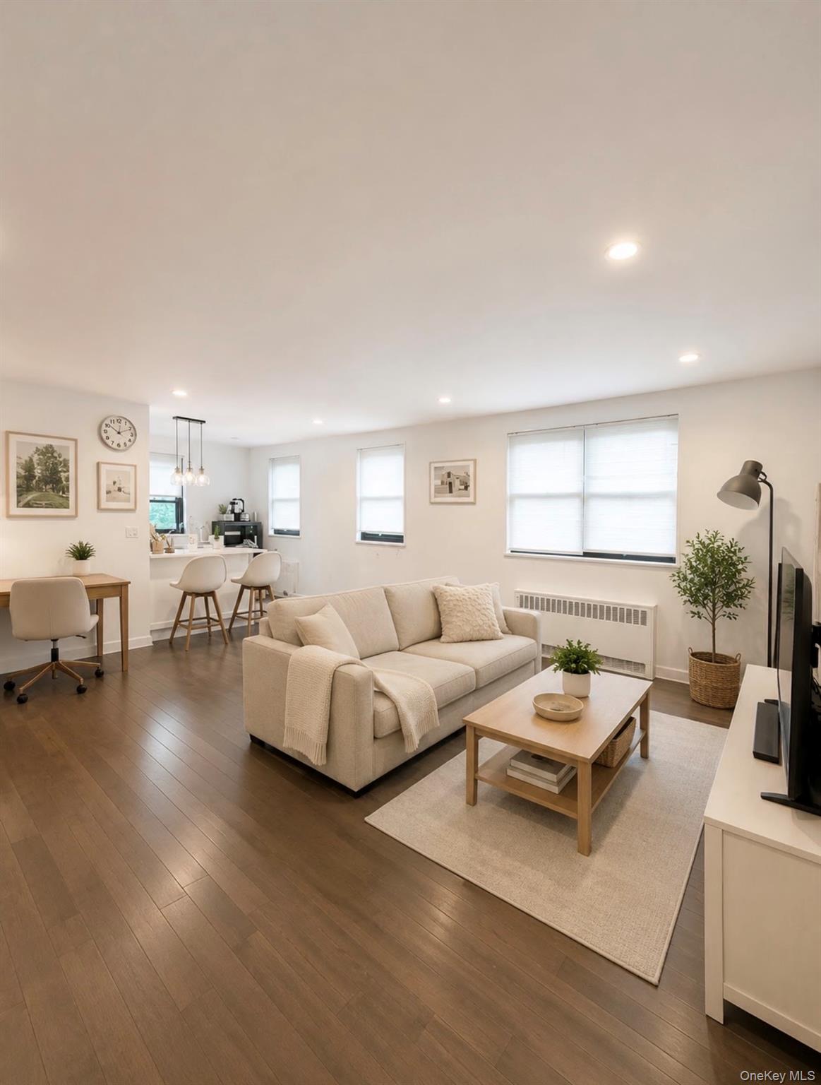 15750 17 Avenue, Unit 2