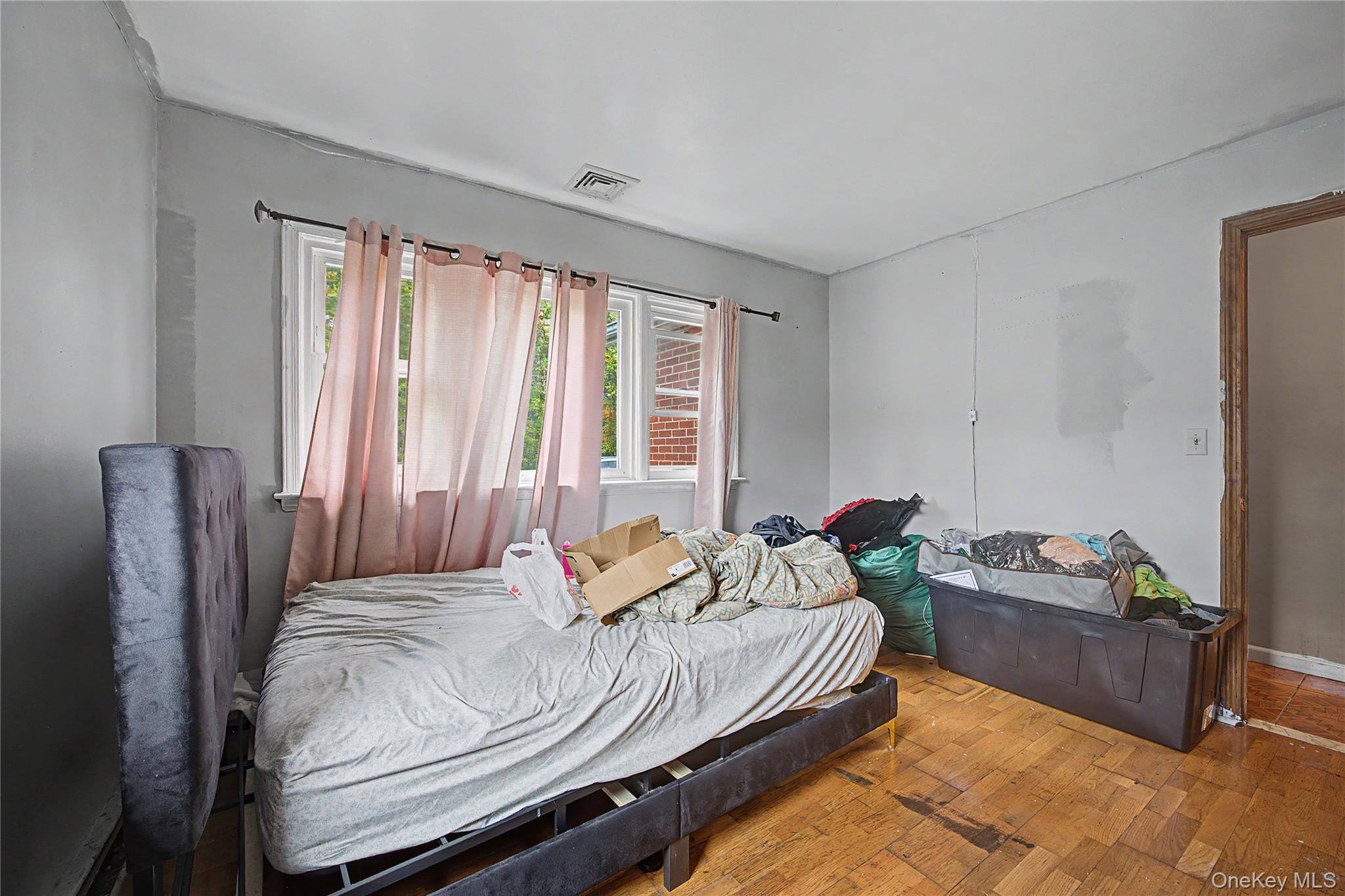 7 Cabot Avenue – For Sale photo 12