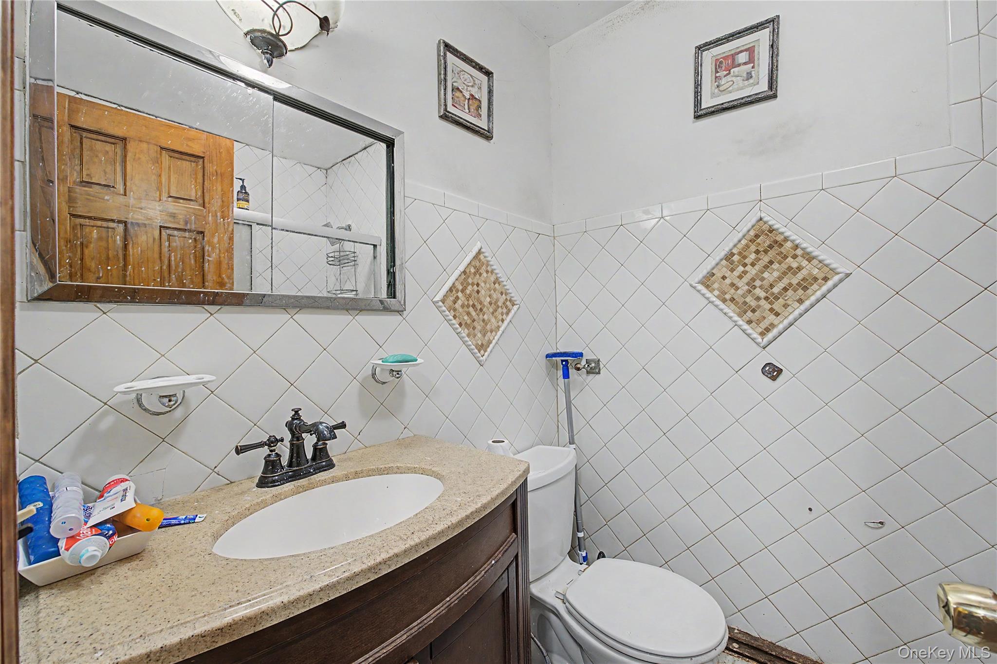 7 Cabot Avenue – For Sale photo 9