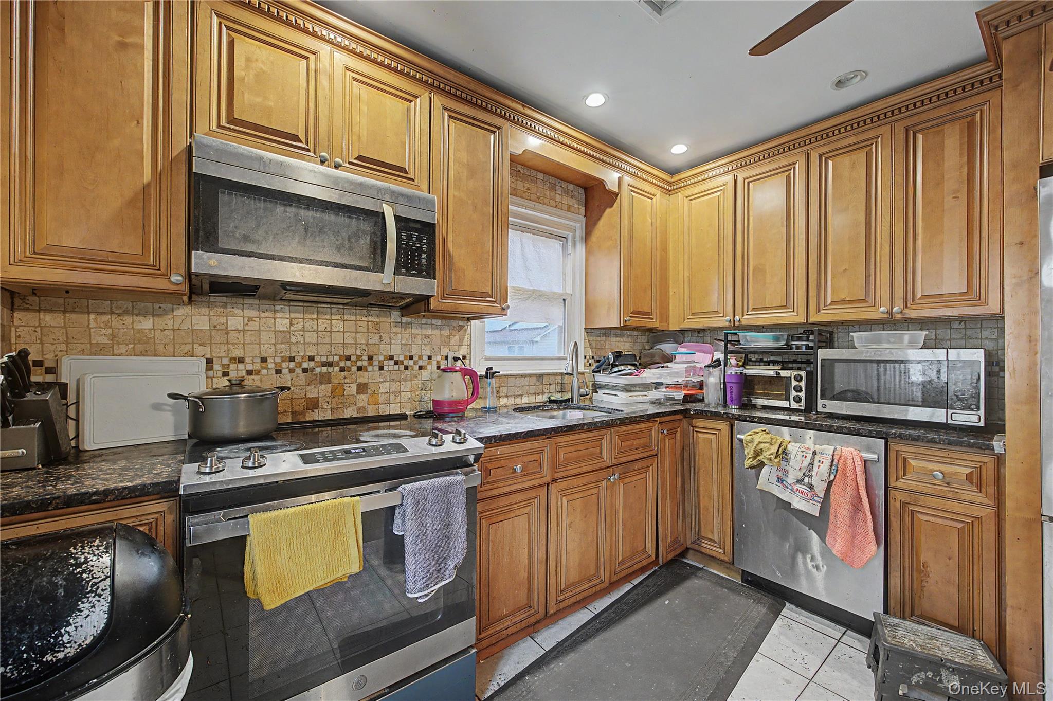 7 Cabot Avenue – For Sale photo 7