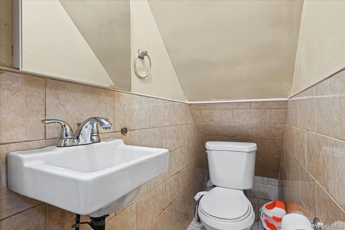 11507 103rd Avenue – For Sale photo 13