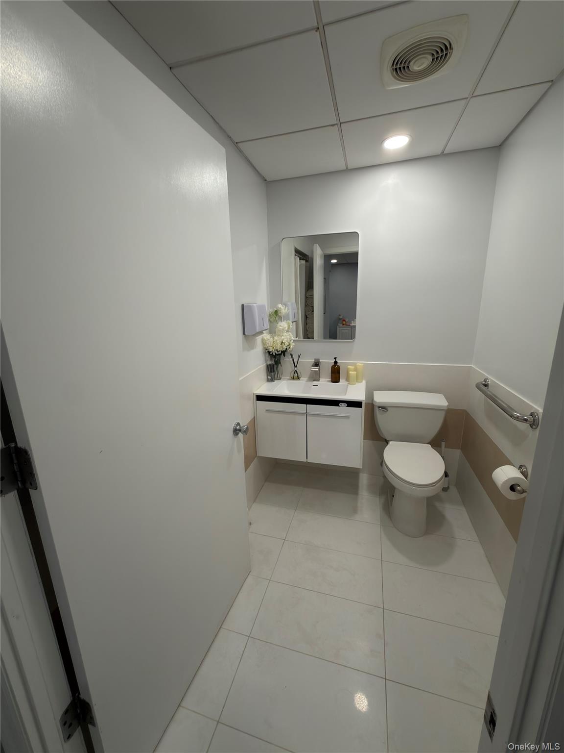 3635 Bell Boulevard, Unit 202 photo 10