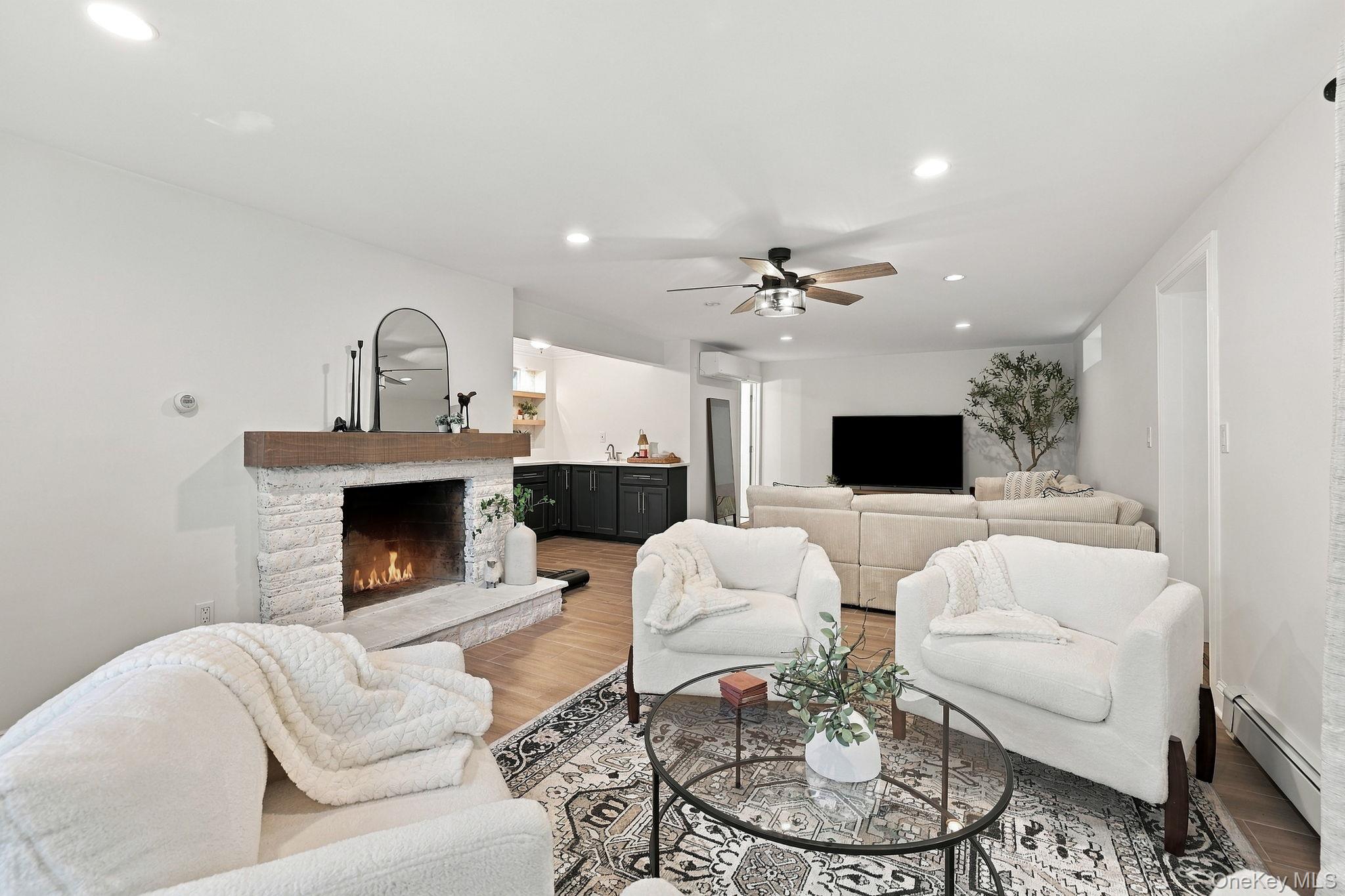 33 Virginia Lane – For Sale photo 8