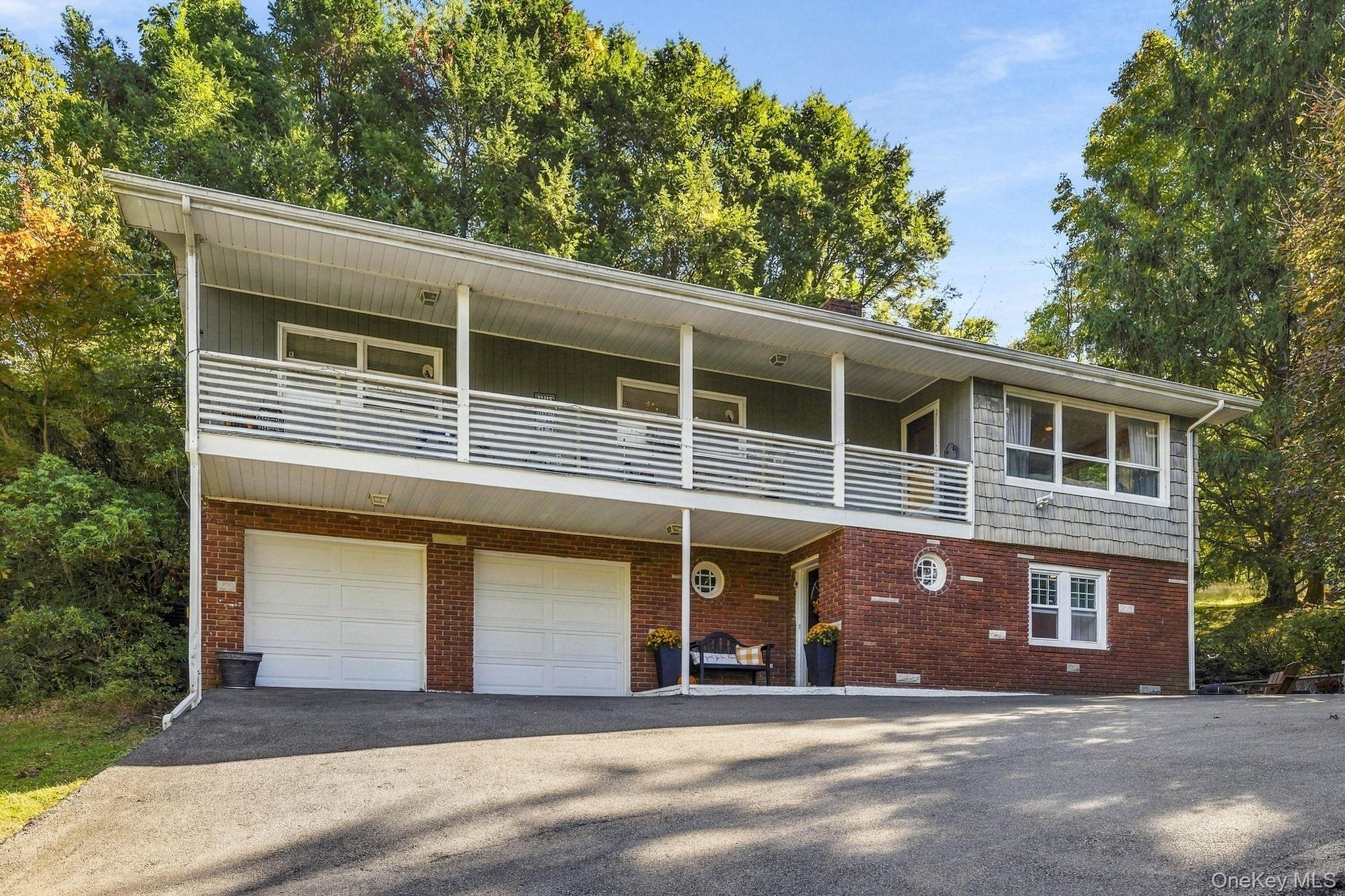 33 Virginia Lane – For Sale photo 2