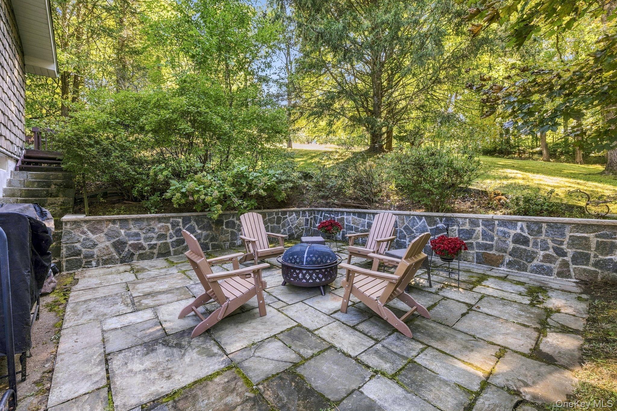 33 Virginia Lane – For Sale photo 11