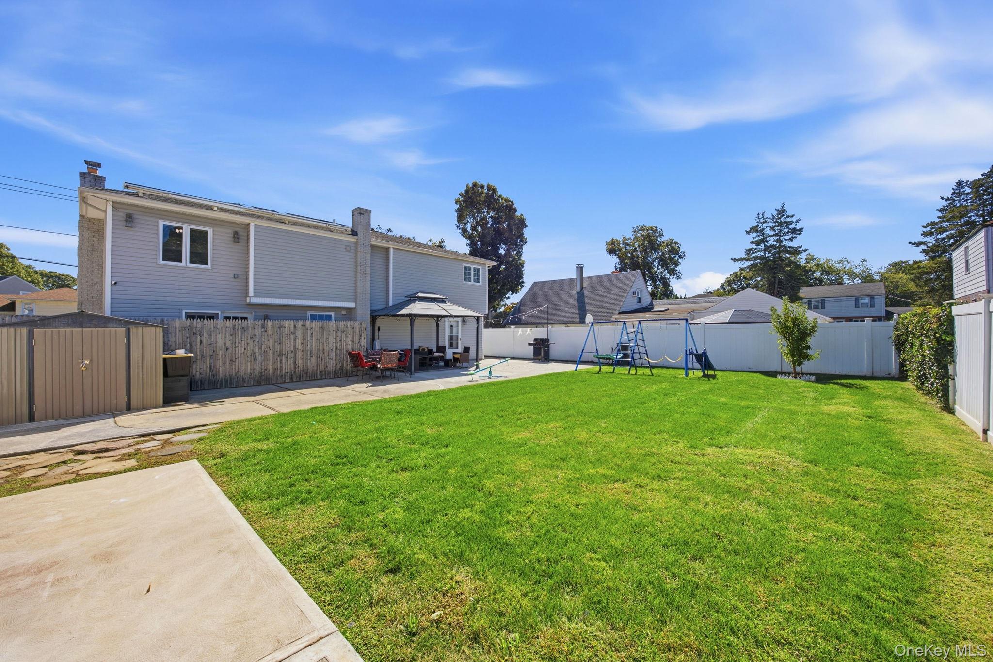 2125 Franklin Avenue – For Sale photo 22