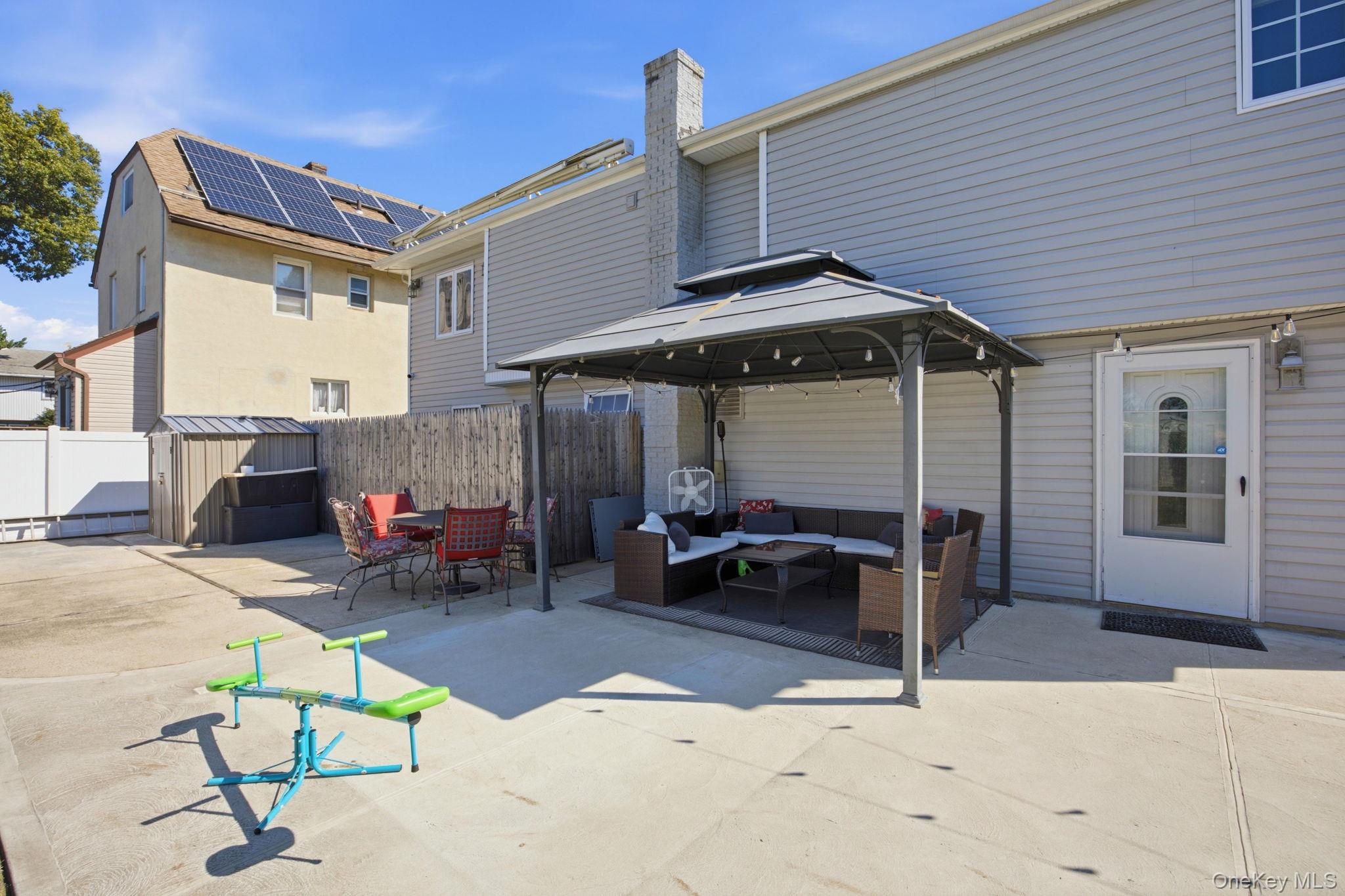2125 Franklin Avenue – For Sale photo 23