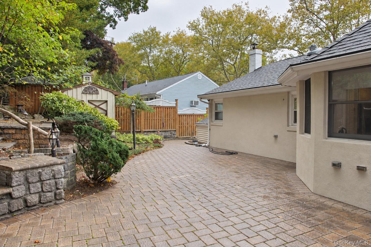 86 Iceland Drive – For Sale photo 6