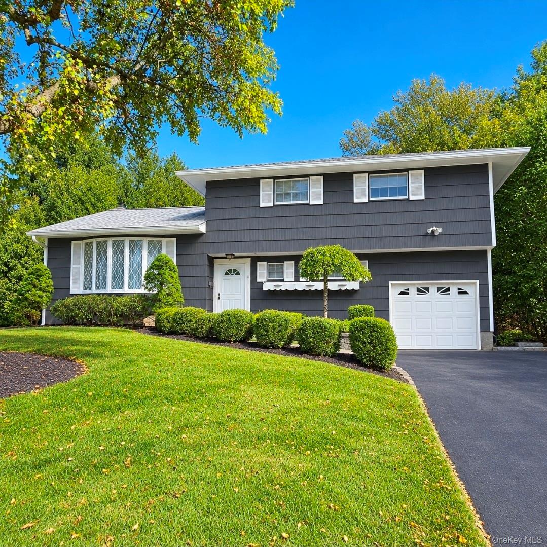 34 Radcliff Drive – For Sale