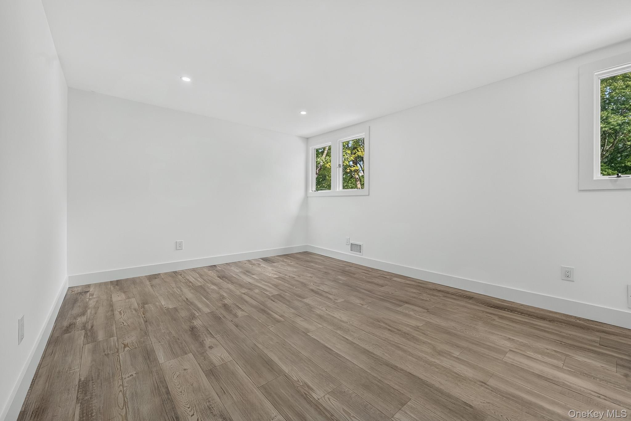 34 Pinelawn Avenue – For Sale photo 29