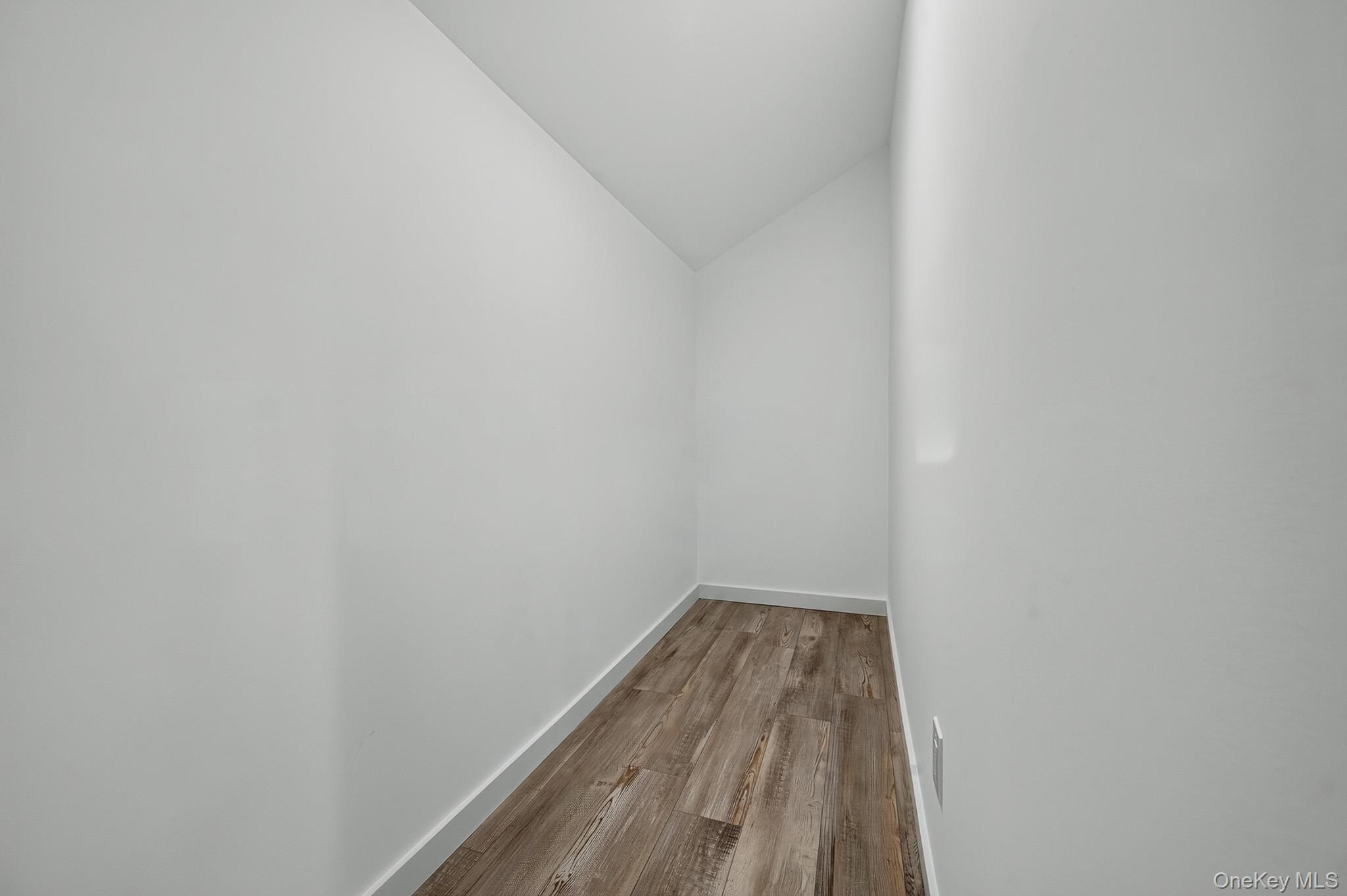34 Pinelawn Avenue – For Sale photo 39