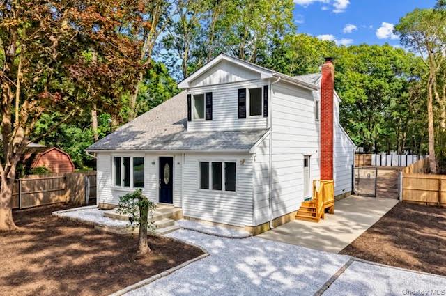 34 Pinelawn Avenue – For Sale photo 3
