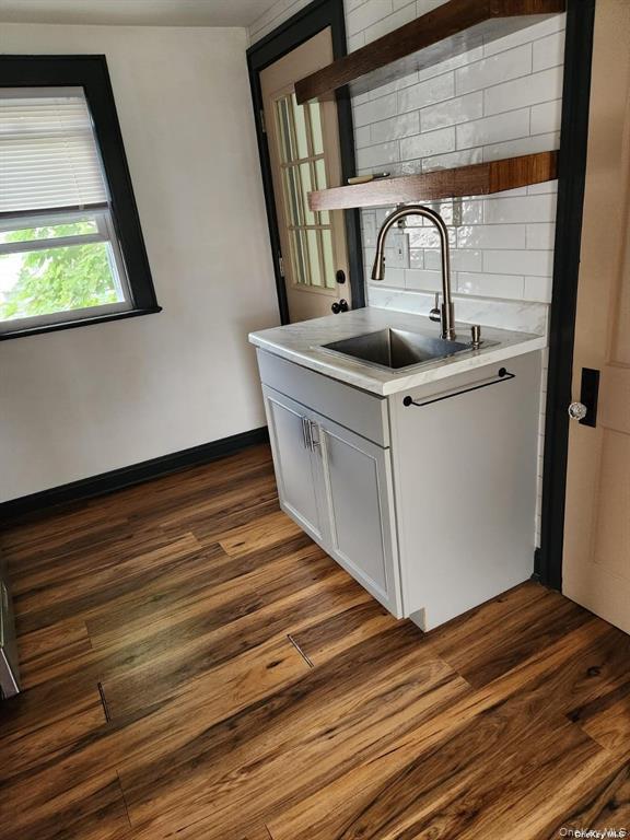 9 Court Street E, Unit 1 Rear photo 6