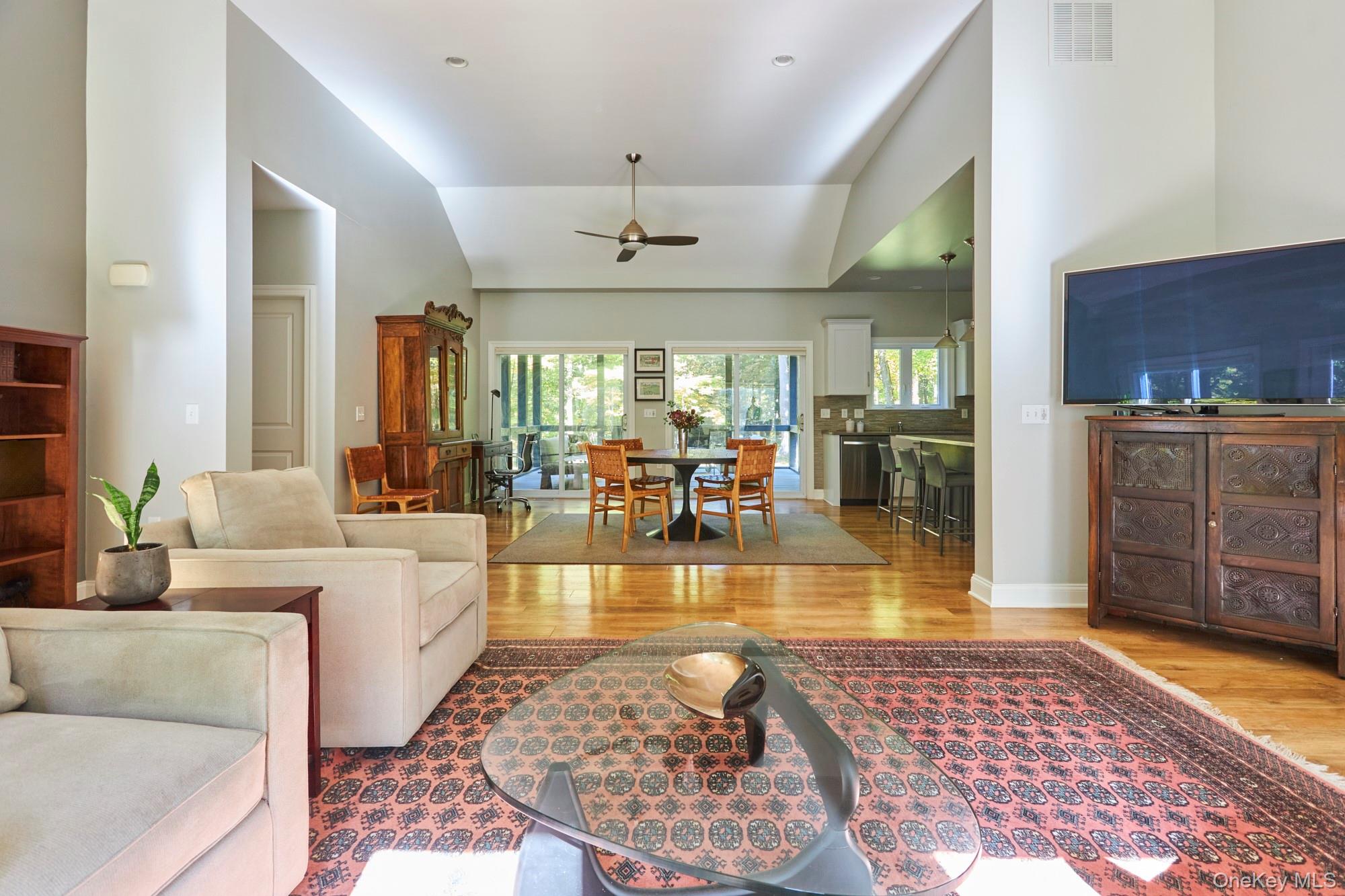10 Old Primrose Hill – For Sale photo 6