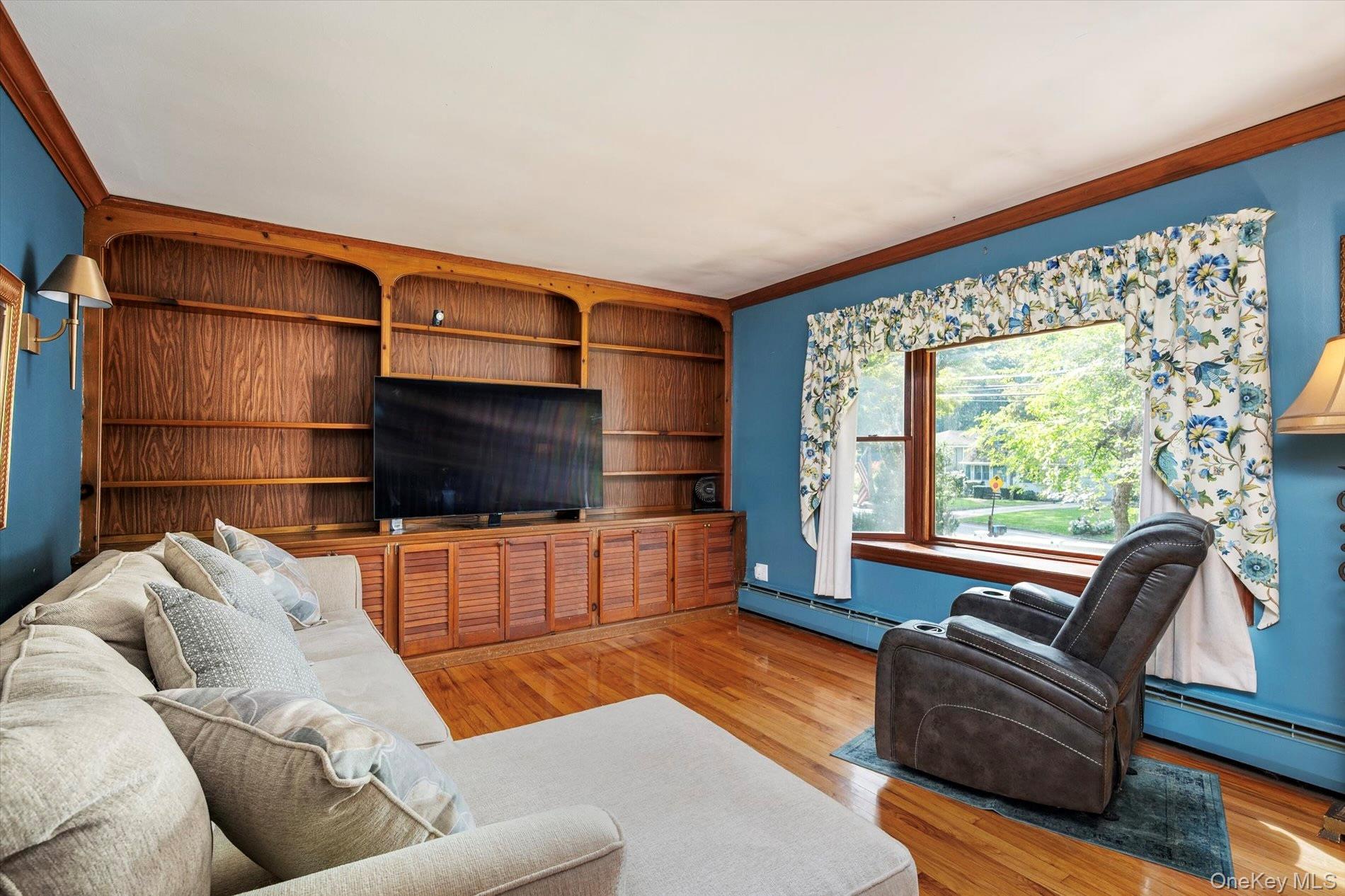 208 Melville Road – For Sale photo 4