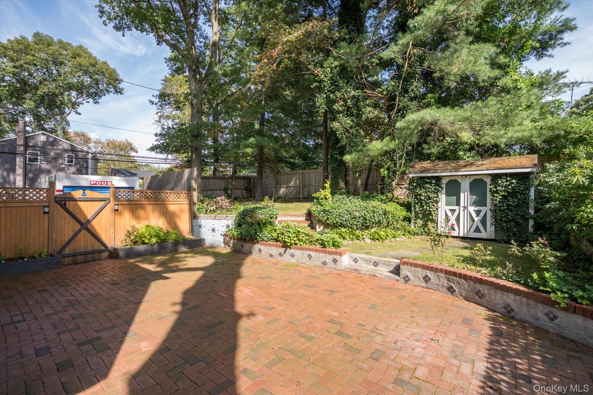 208 Melville Road – For Sale photo 21