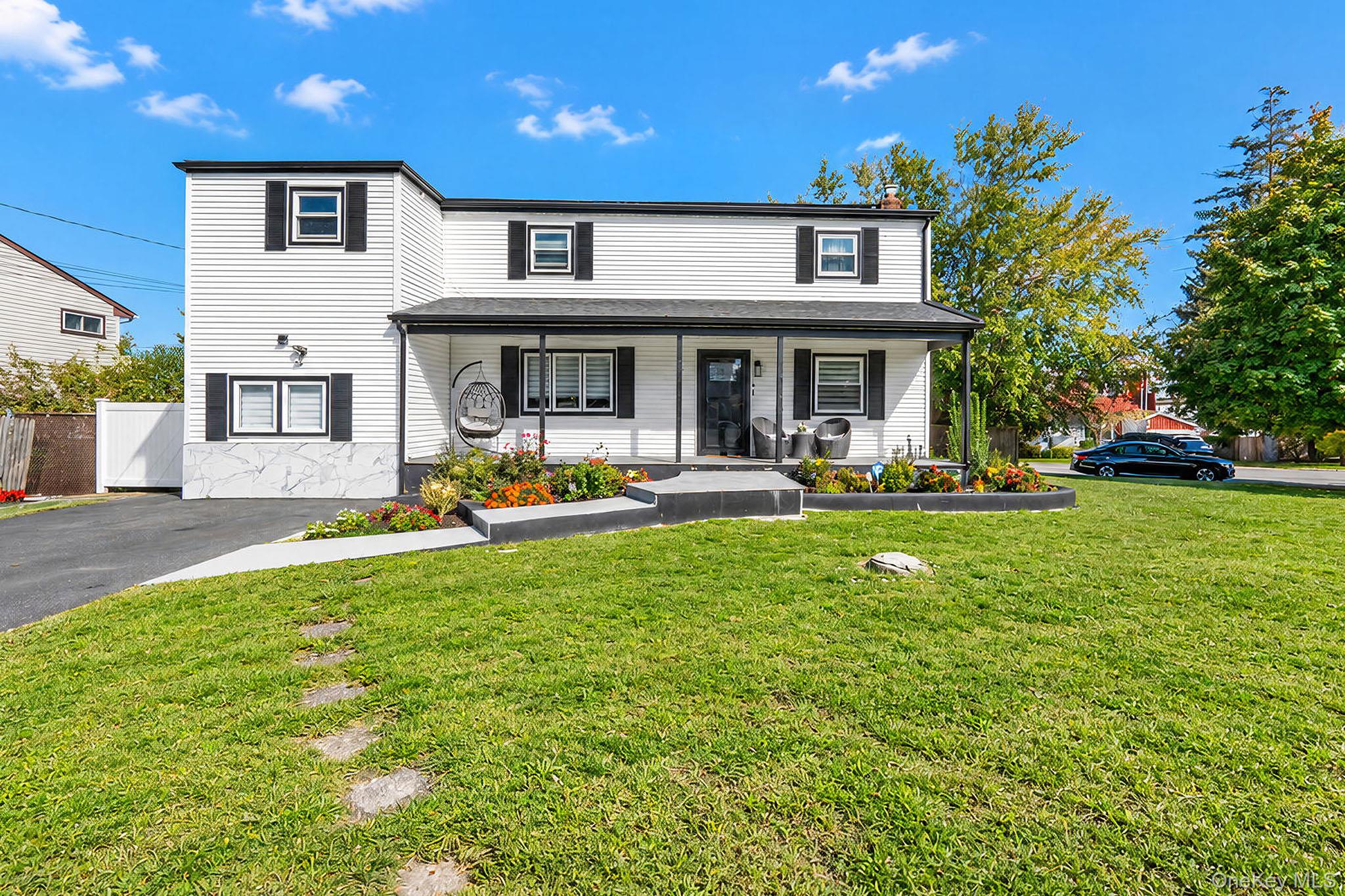 6 S Arizona Road – For Sale