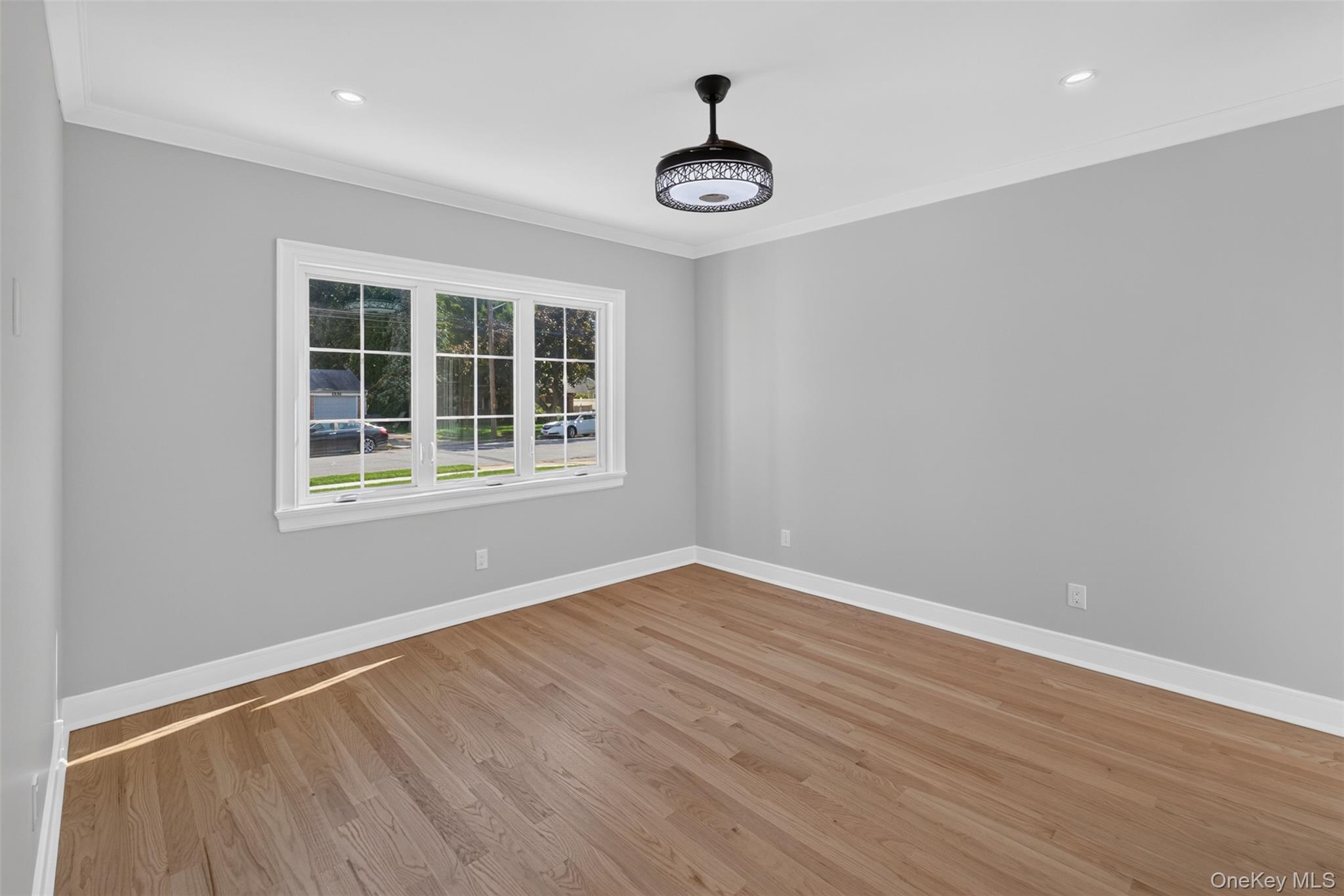 1550 Debra Place – For Sale photo 21