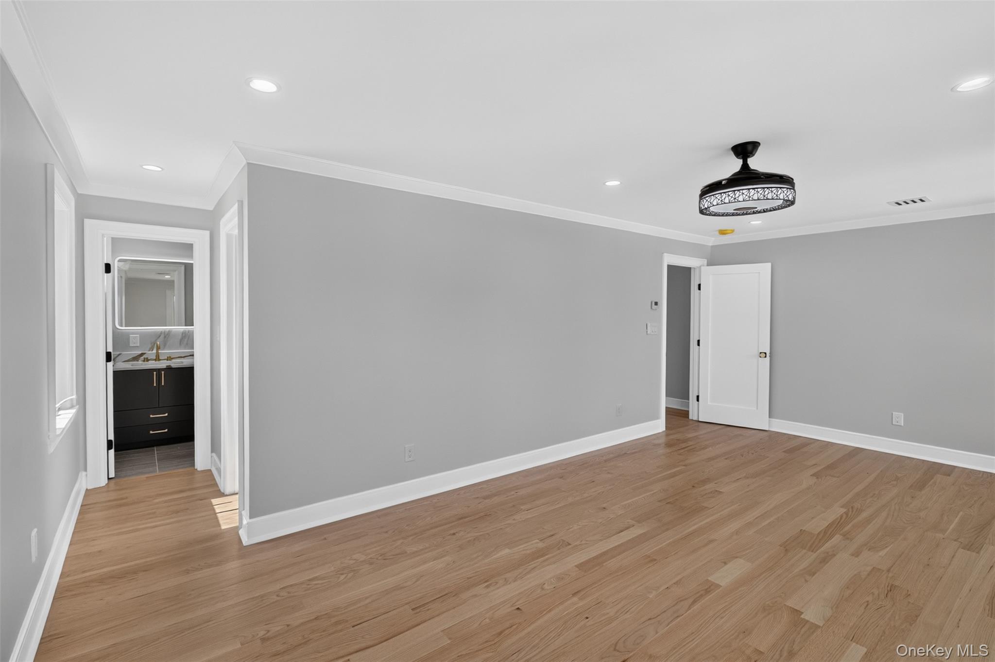 1550 Debra Place – For Sale photo 36