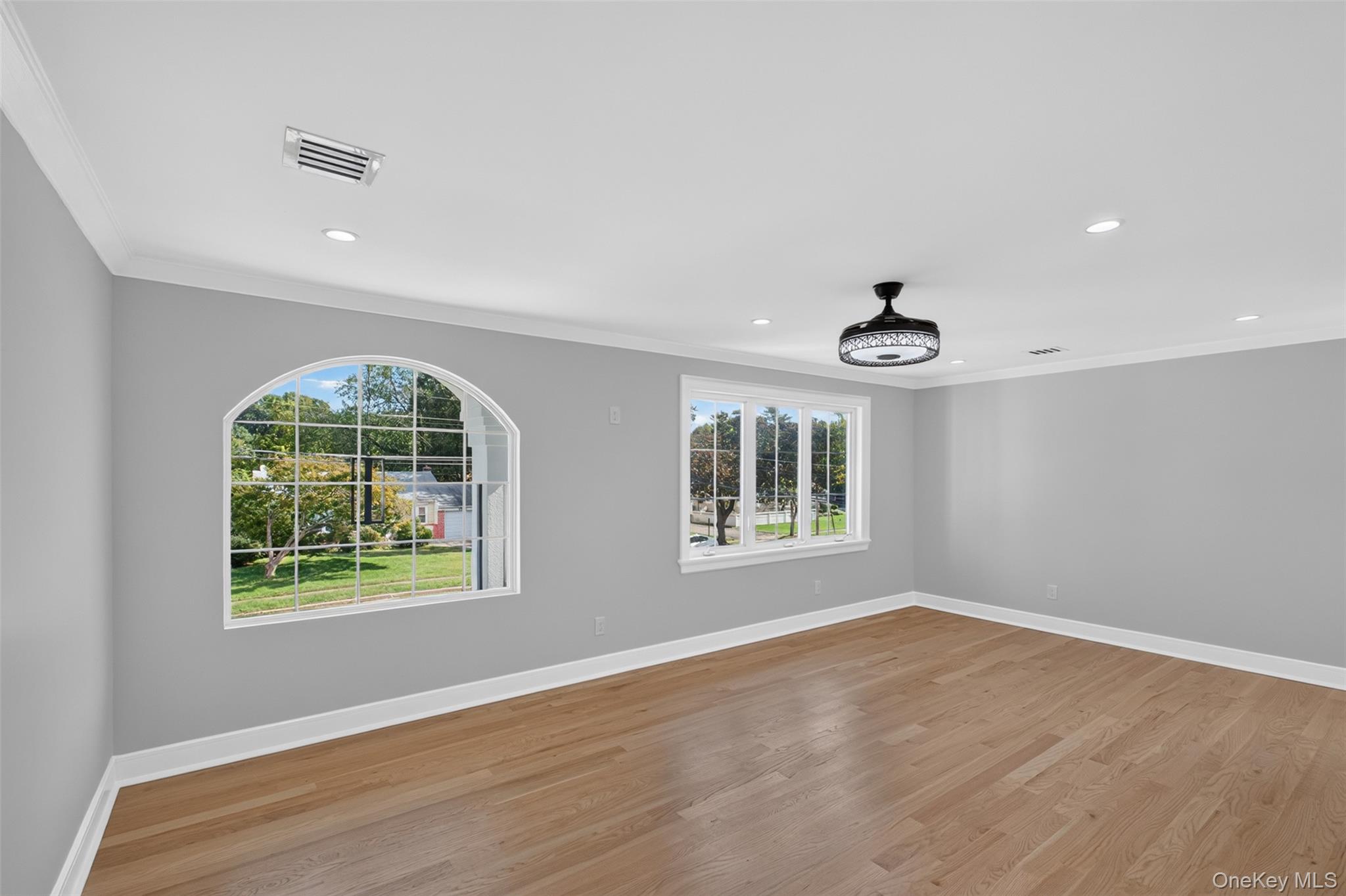 1550 Debra Place – For Sale photo 35