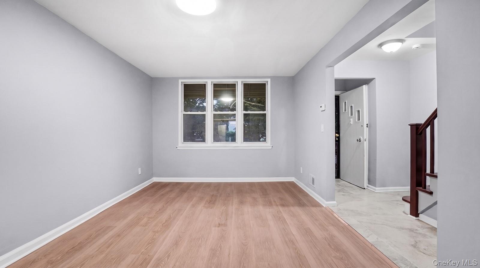 946 E 215th Street – For Sale photo 8