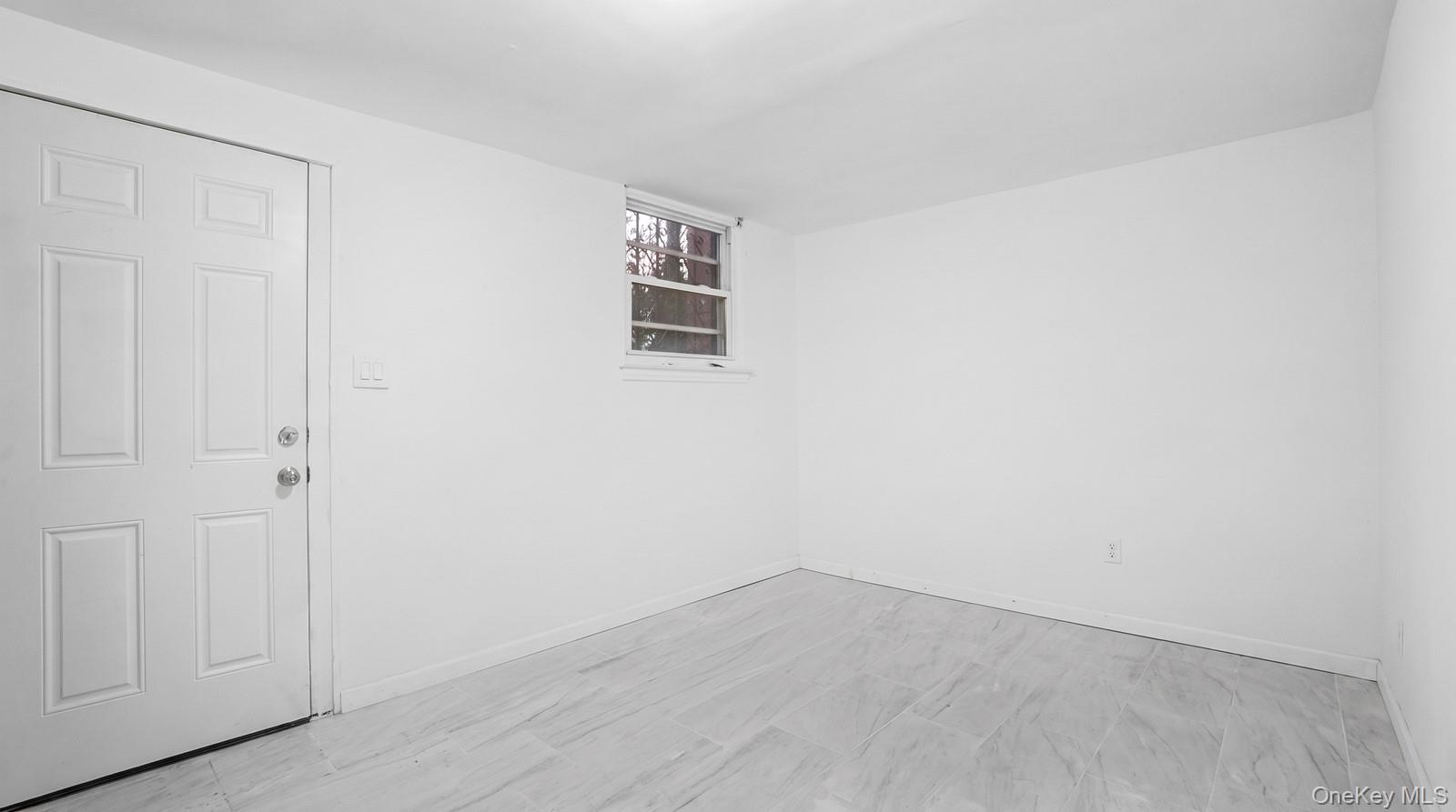 946 E 215th Street – For Sale photo 18